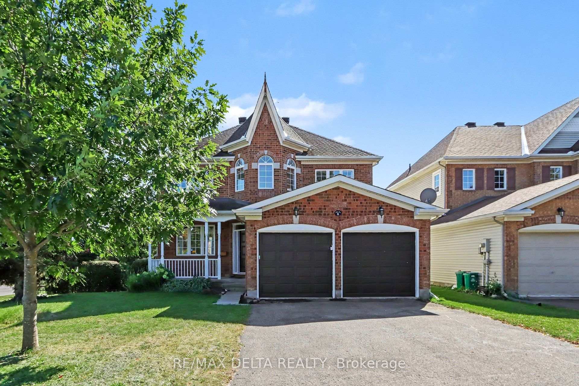Photo 3 of 1 Cheltonia Way, Ottawa, Kanata - Kanata Lakes/Heritage Hills — HOMEH
