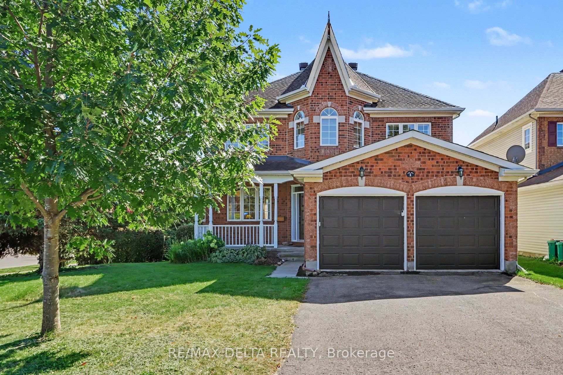 Photo 4 of 1 Cheltonia Way, Ottawa, Kanata - Kanata Lakes/Heritage Hills — HOMEH