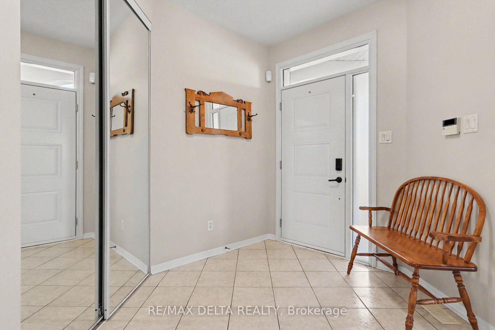 Photo 6 of 1 Cheltonia Way, Ottawa, Kanata - Kanata Lakes/Heritage Hills — HOMEH