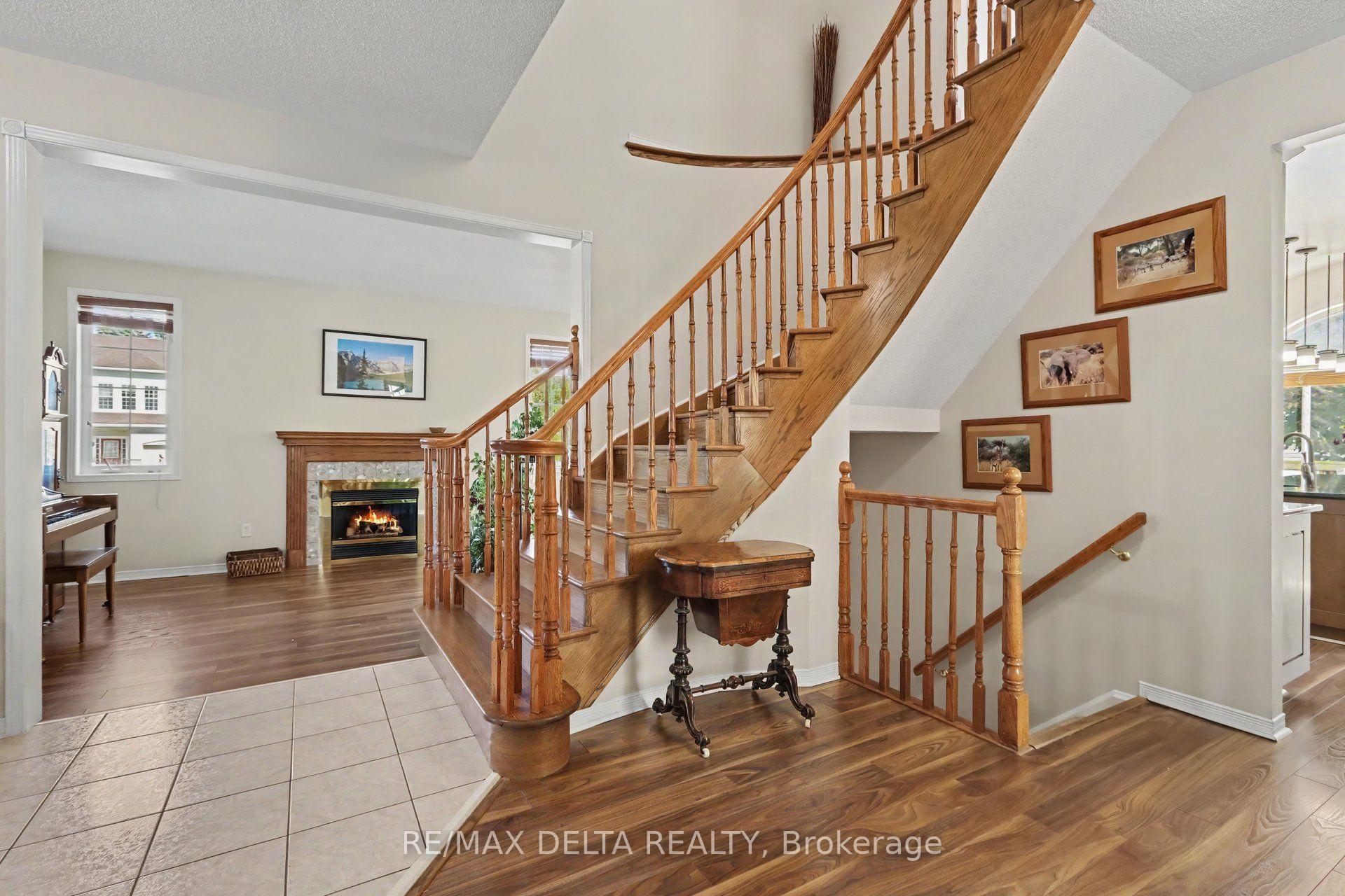 Photo 8 of 1 Cheltonia Way, Ottawa, Kanata - Kanata Lakes/Heritage Hills — HOMEH
