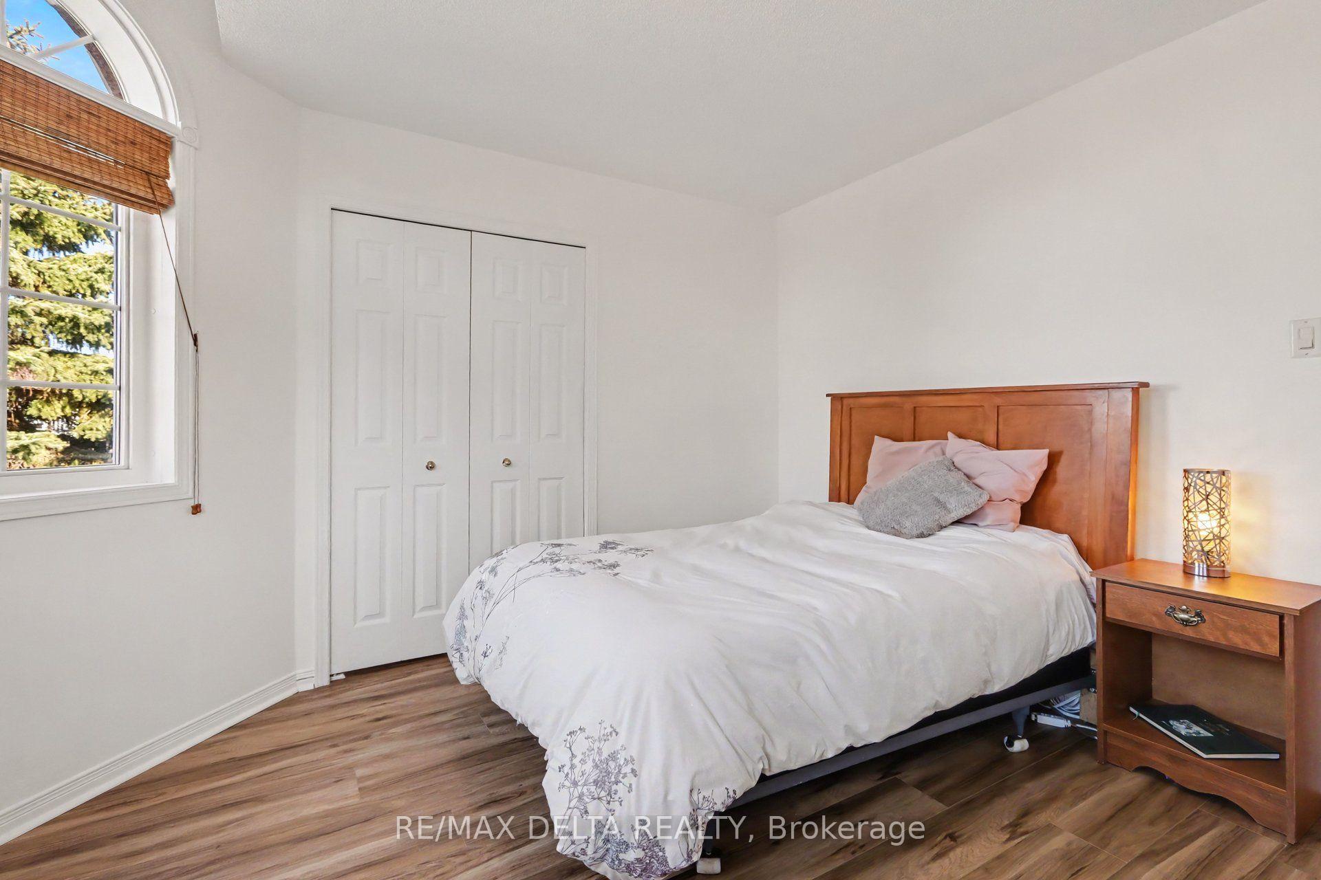 Photo 31 of 1 Cheltonia Way, Ottawa, Kanata - Kanata Lakes/Heritage Hills — HOMEH