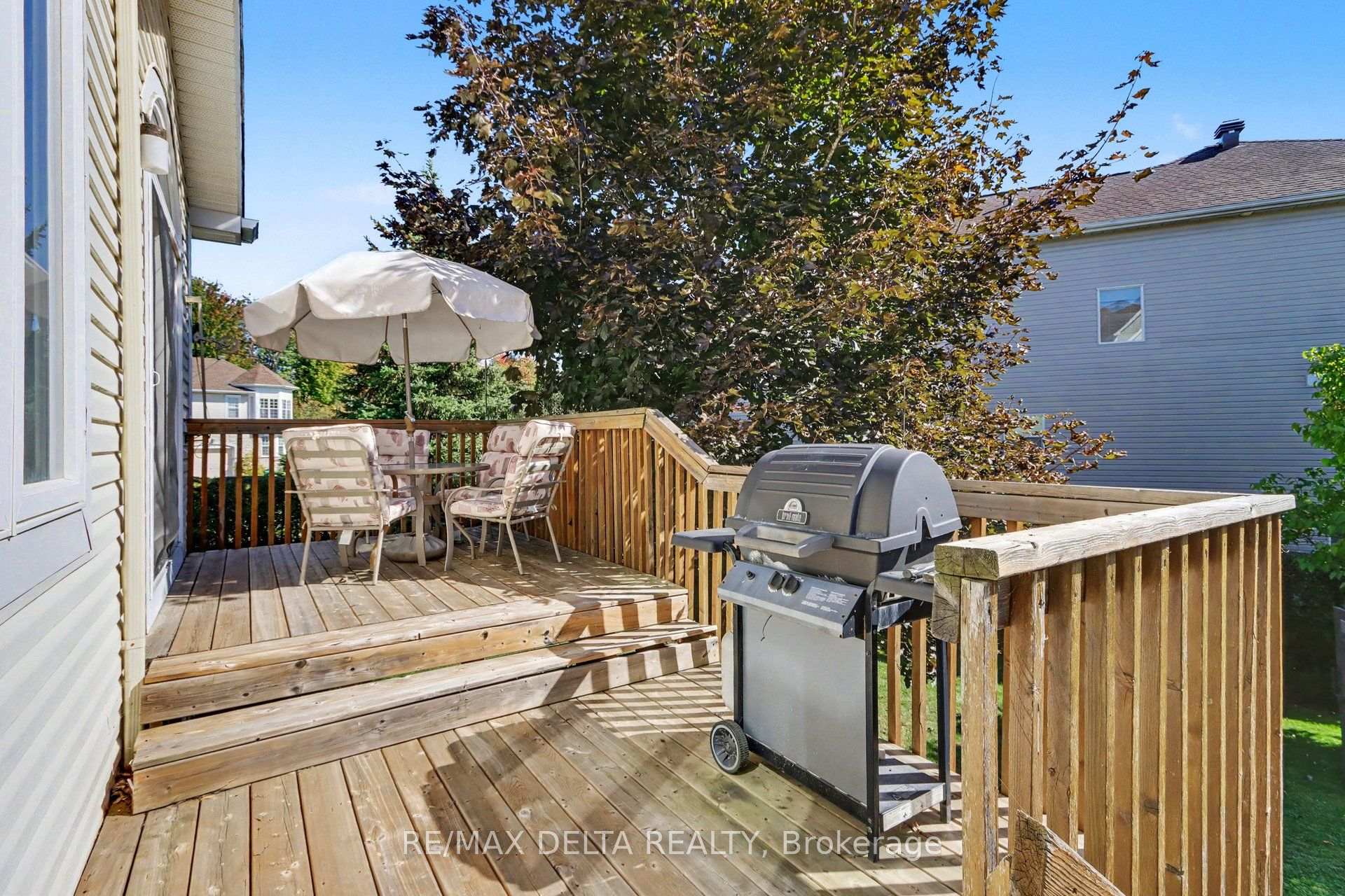Photo 38 of 1 Cheltonia Way, Ottawa, Kanata - Kanata Lakes/Heritage Hills — HOMEH