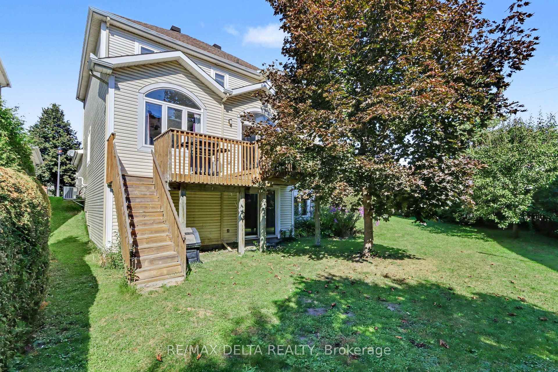 Photo 39 of 1 Cheltonia Way, Ottawa, Kanata - Kanata Lakes/Heritage Hills — HOMEH