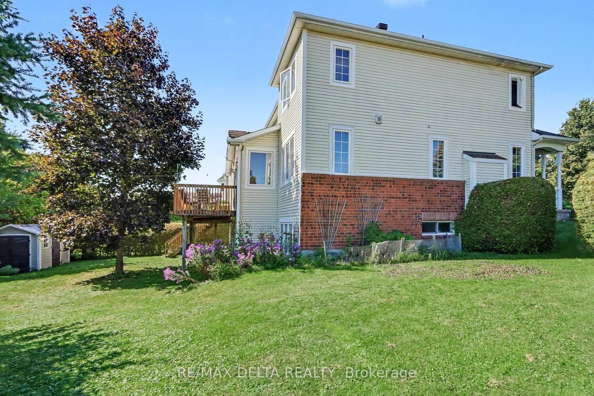 Photo 40 of 1 Cheltonia Way, Ottawa, Kanata - Kanata Lakes/Heritage Hills — HOMEH