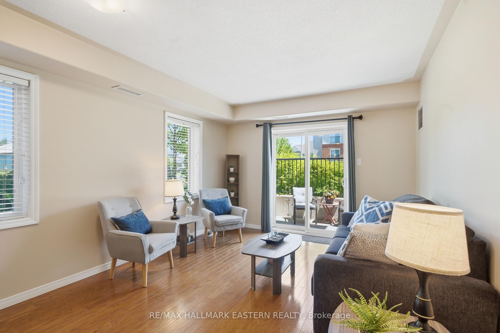 Front of Unit 101, 300 Spillsbury Drive