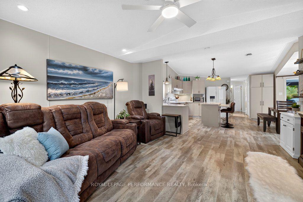 Photo 15 of 6636 Vista Patrick Private, Ottawa, Greely — HOMEH
