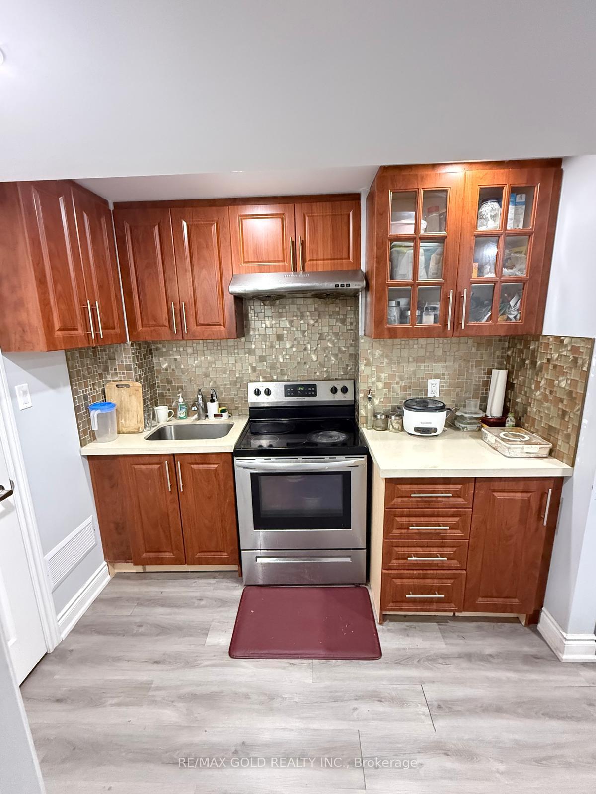 Photo 19 of 43 Queenpost Drive, Brampton, Credit Valley — HOMEH