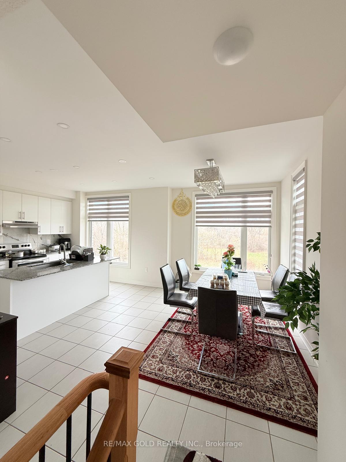 Photo 27 of 43 Queenpost Drive, Brampton, Credit Valley — HOMEH