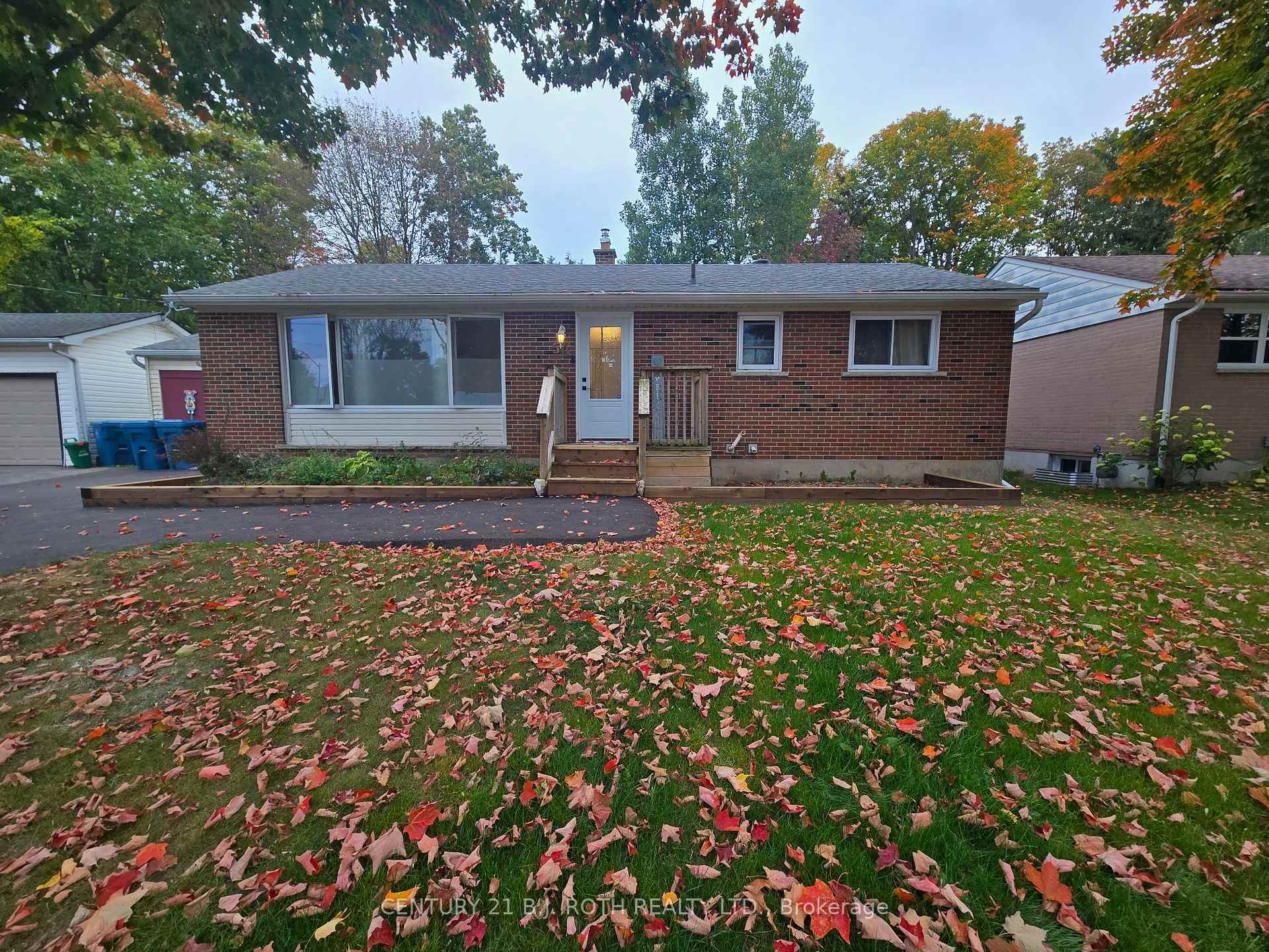 Photo 1 of Unit B, 50 Elmer Avenue, Orillia — HOMEH
