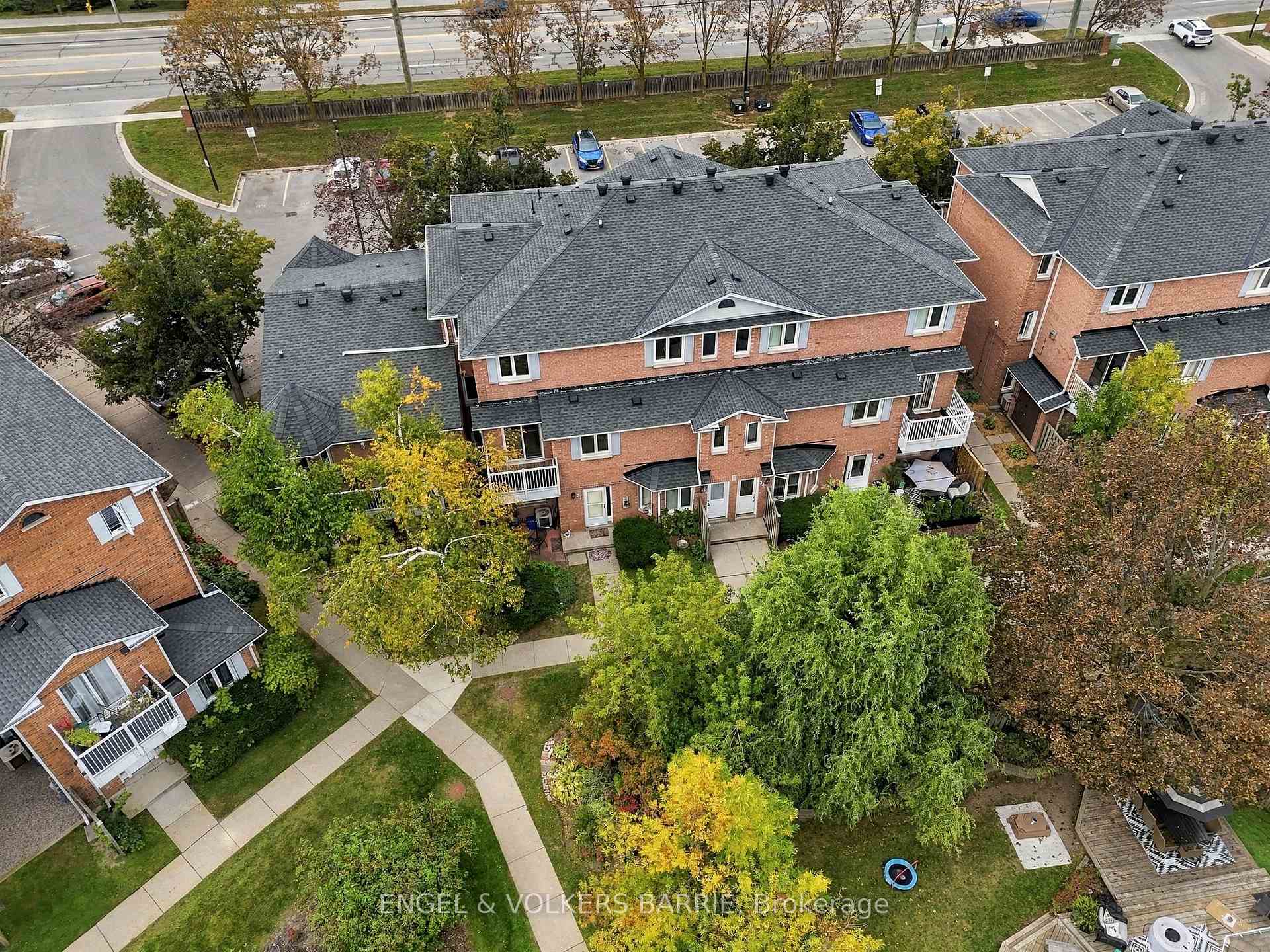 Photo 35 of Unit 38, 506 Essa Road, Barrie, Holly — HOMEH