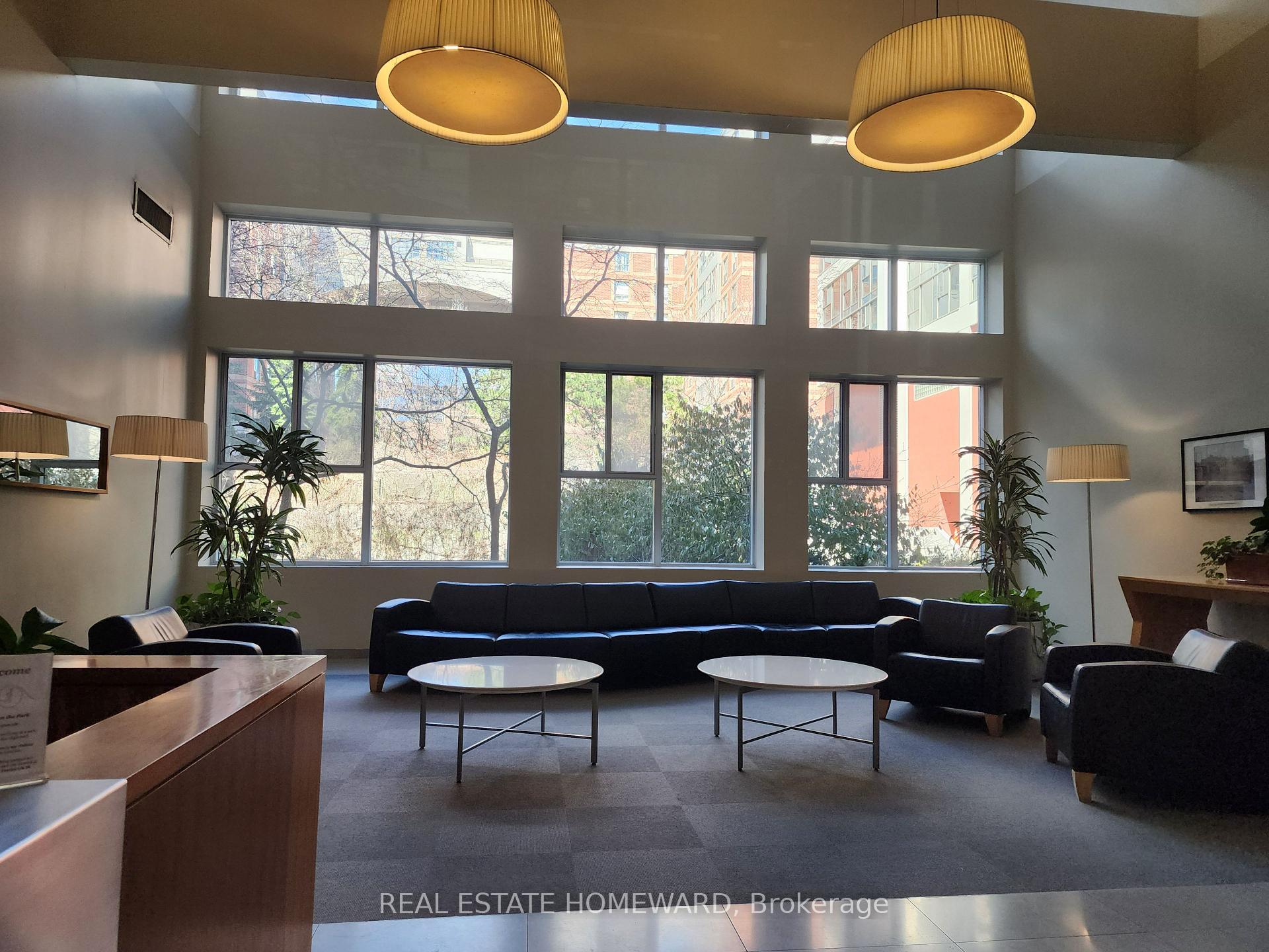 Photo 2 of Unit 419, 222 The Esplanade, Toronto, Waterfront Communities — HOMEH