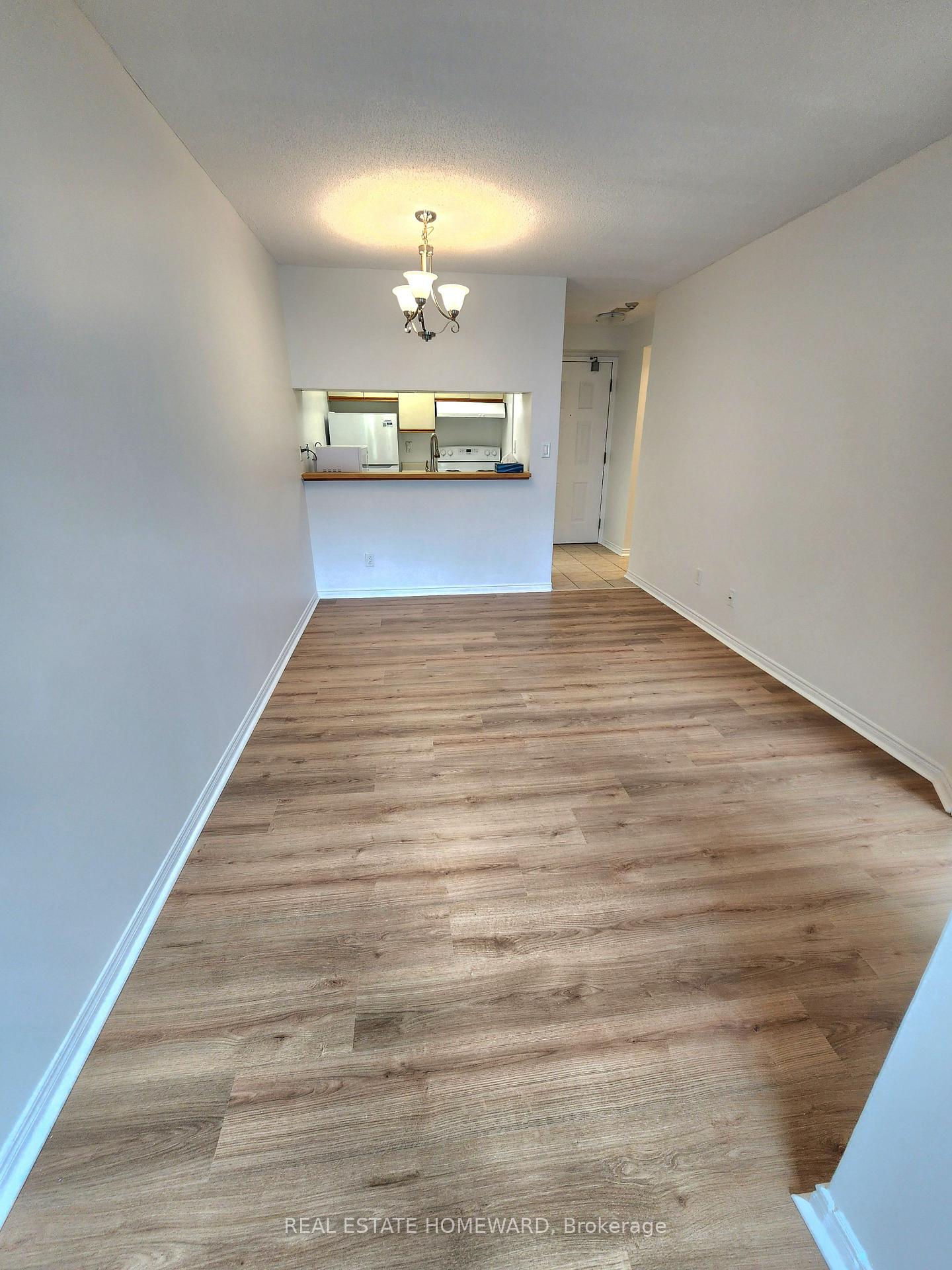 Photo 4 of Unit 419, 222 The Esplanade, Toronto, Waterfront Communities — HOMEH