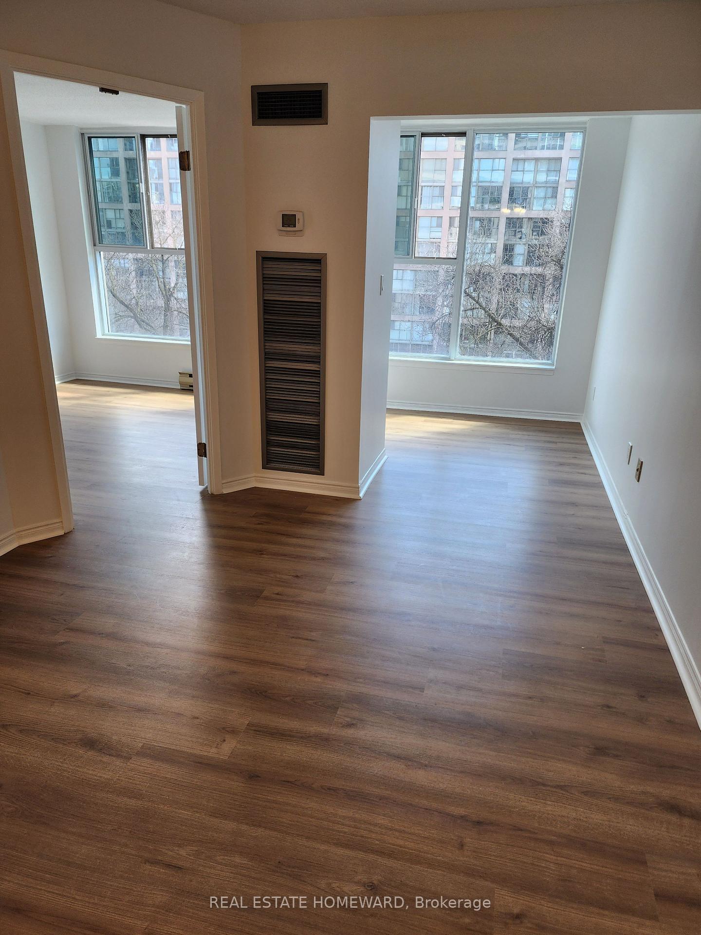 Photo 8 of Unit 419, 222 The Esplanade, Toronto, Waterfront Communities — HOMEH