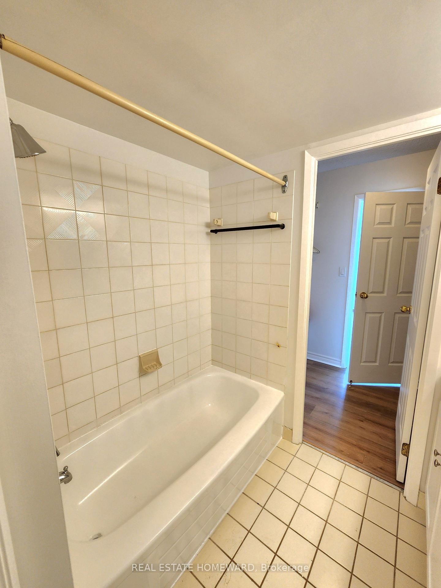 Photo 16 of Unit 419, 222 The Esplanade, Toronto, Waterfront Communities — HOMEH