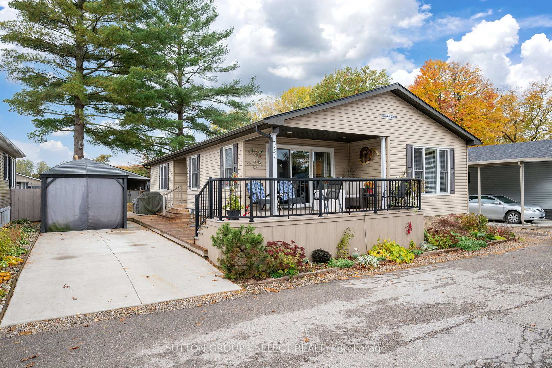 Photo of Unit 131, 22790 Amiens Road
