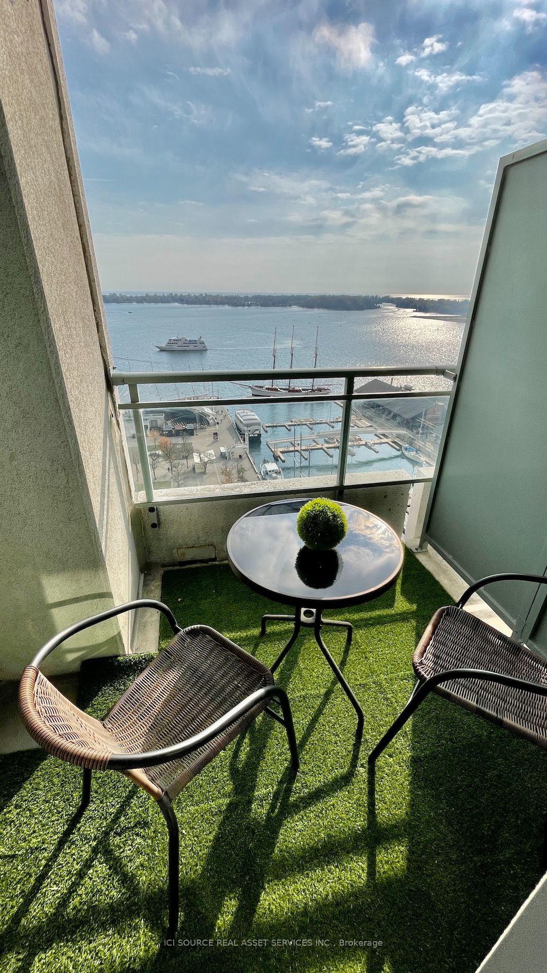 Photo 9 of Unit 2019, 230 Queens Quay W, Toronto, Waterfront Communities — HOMEH