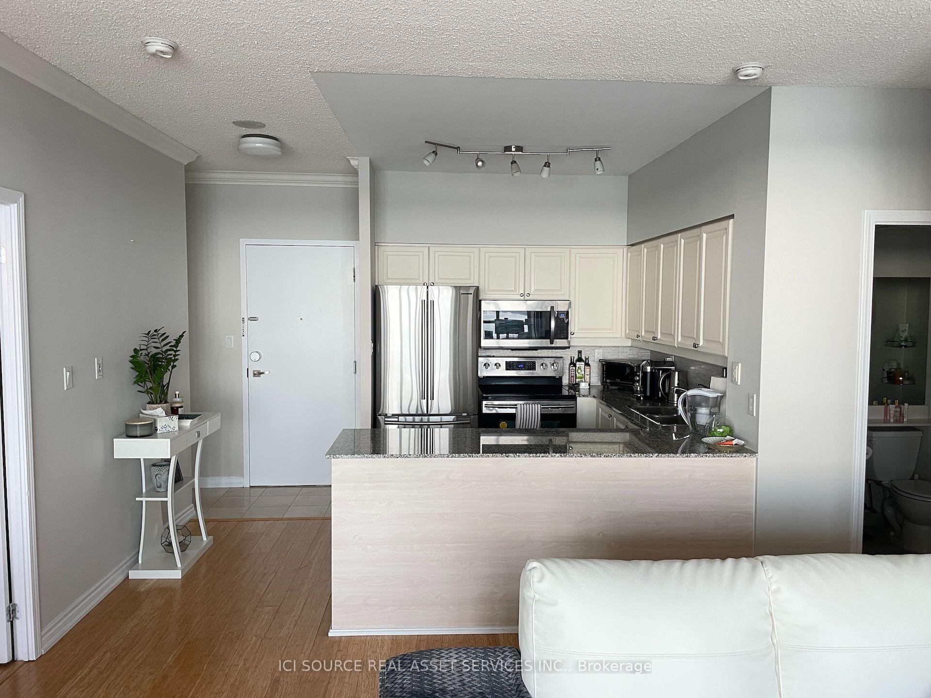 Photo 19 of Unit 2019, 230 Queens Quay W, Toronto, Waterfront Communities — HOMEH