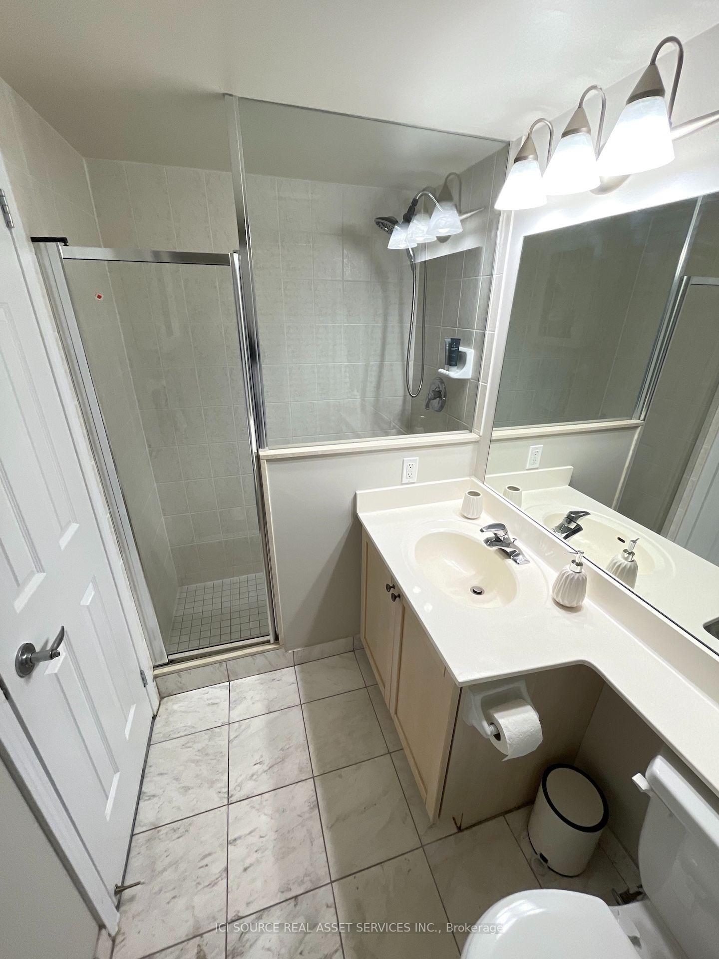 Photo 24 of Unit 2019, 230 Queens Quay W, Toronto, Waterfront Communities — HOMEH