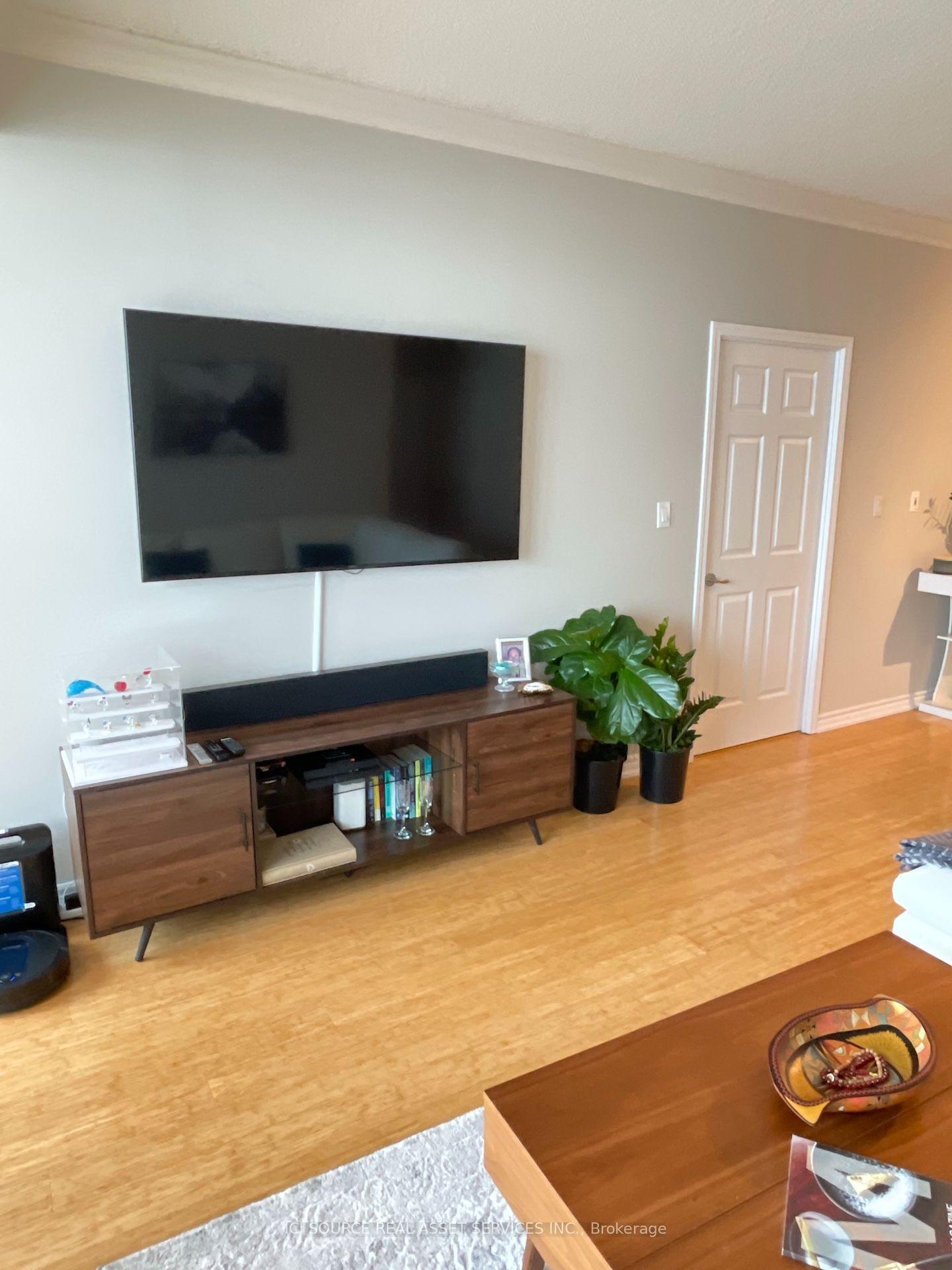 Photo 31 of Unit 2019, 230 Queens Quay W, Toronto, Waterfront Communities — HOMEH