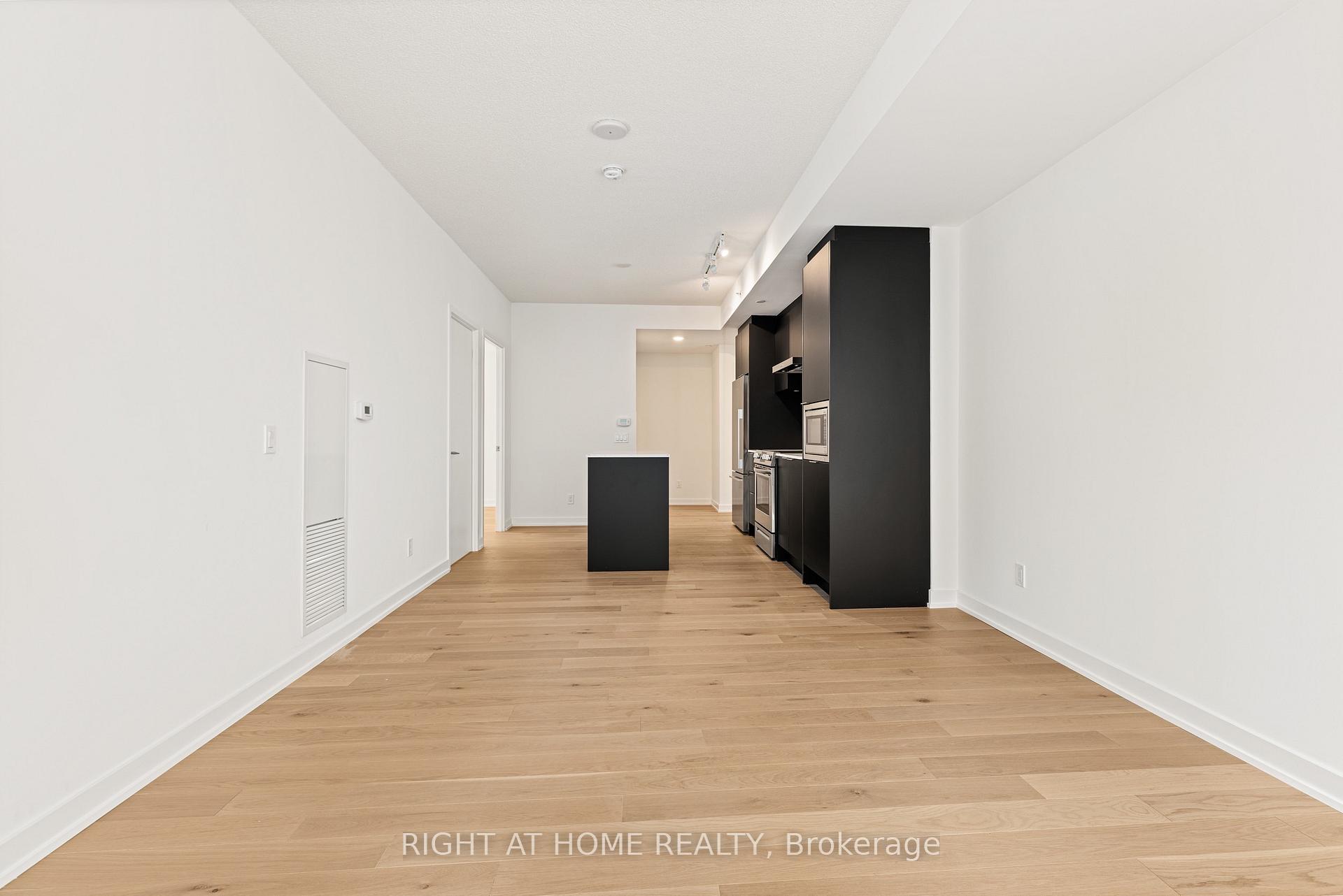 Photo 4 of Unit 315, 25 richmond Street E, Toronto, Church-Yonge Corridor — HOMEH