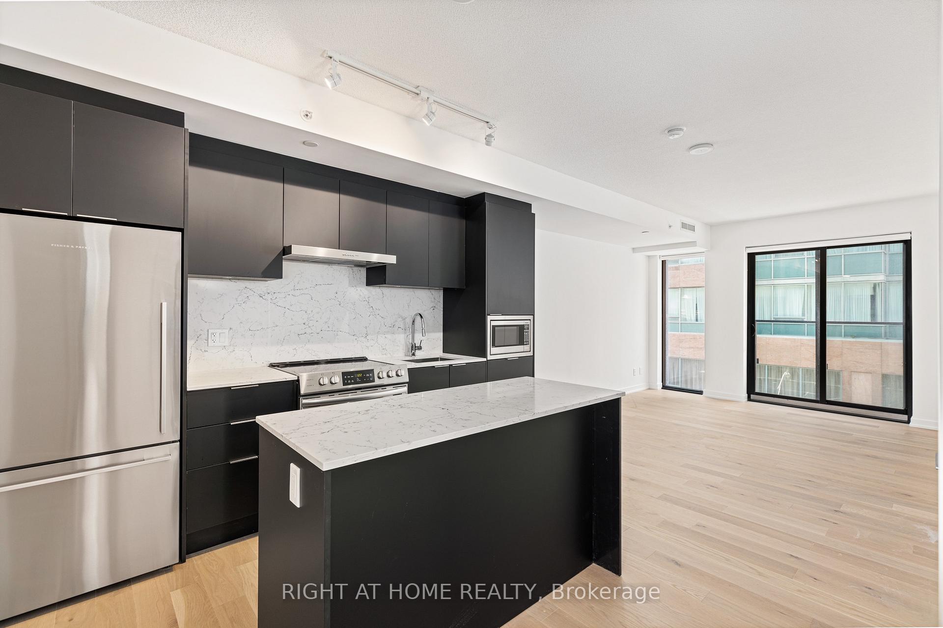 Photo 10 of Unit 315, 25 richmond Street E, Toronto, Church-Yonge Corridor — HOMEH