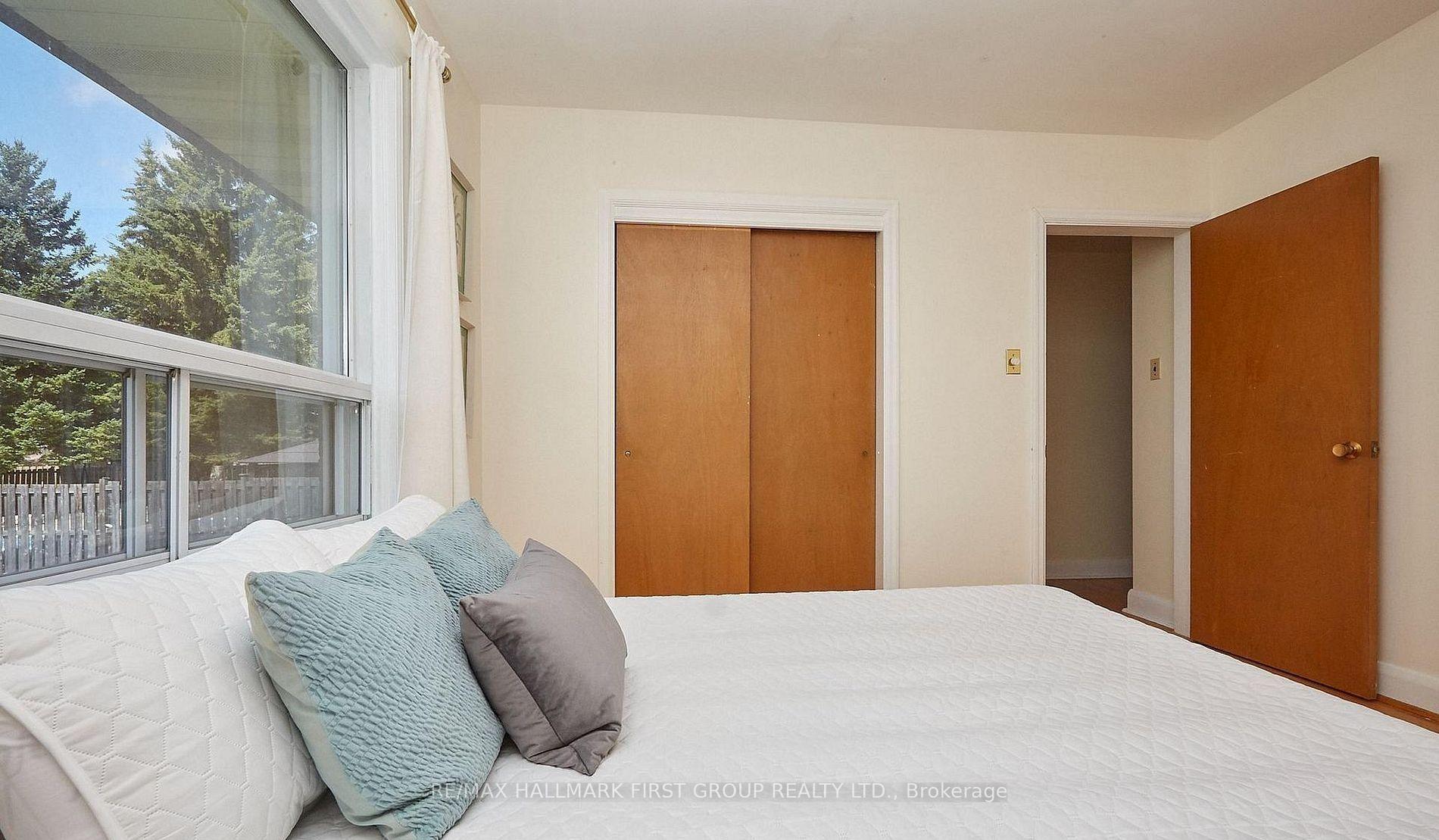 Photo 9 of 212 Hallett Avenue, Whitby, Lynde Creek — HOMEH