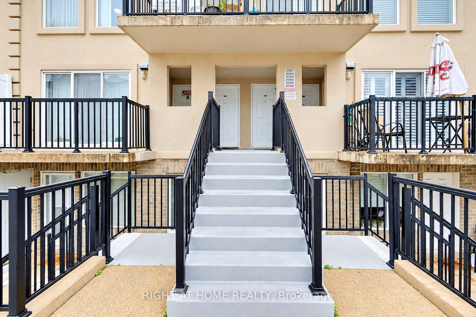 Photo 2 of Unit 2095, 55 George Appleton Way, North York, Downsview-Roding-CFB — HOMEH