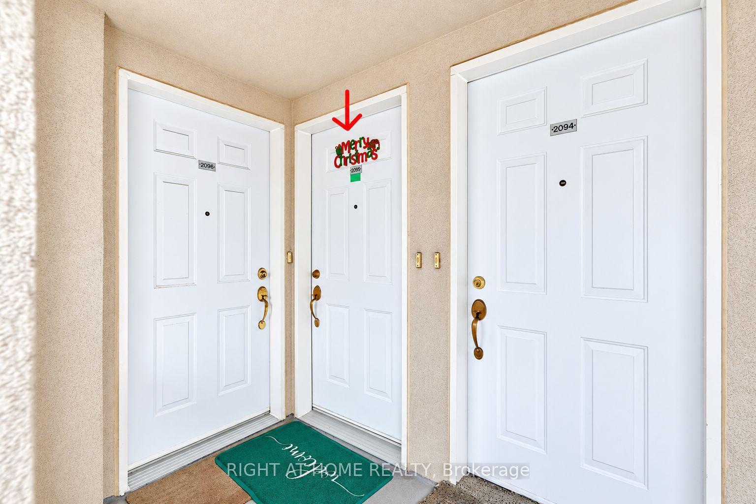Photo 3 of Unit 2095, 55 George Appleton Way, North York, Downsview-Roding-CFB — HOMEH