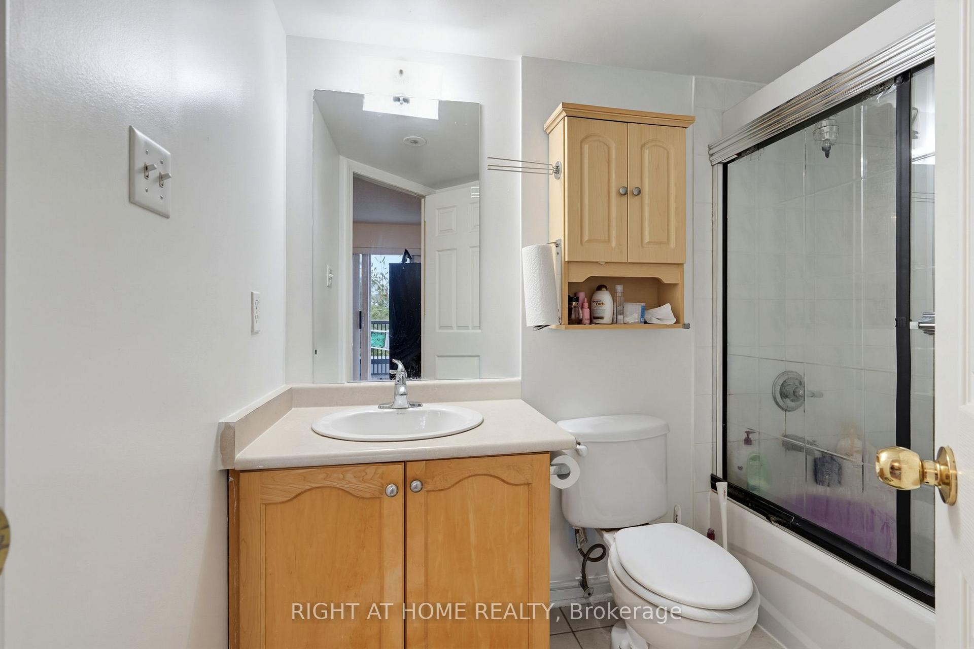 Photo 21 of Unit 2095, 55 George Appleton Way, North York, Downsview-Roding-CFB — HOMEH