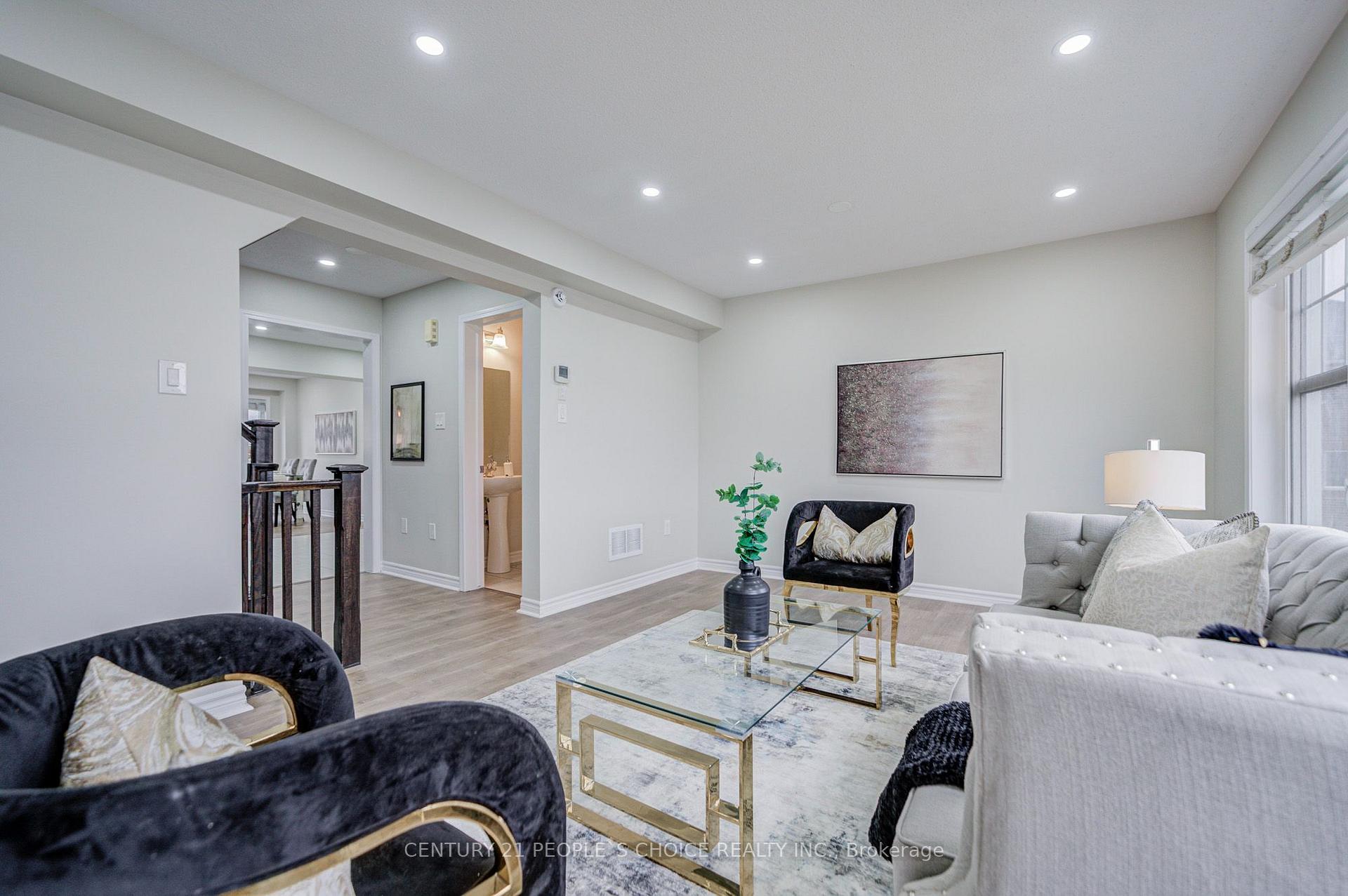 Photo 16 of 22 Quillberry Close, Brampton, Northwest Brampton — HOMEH
