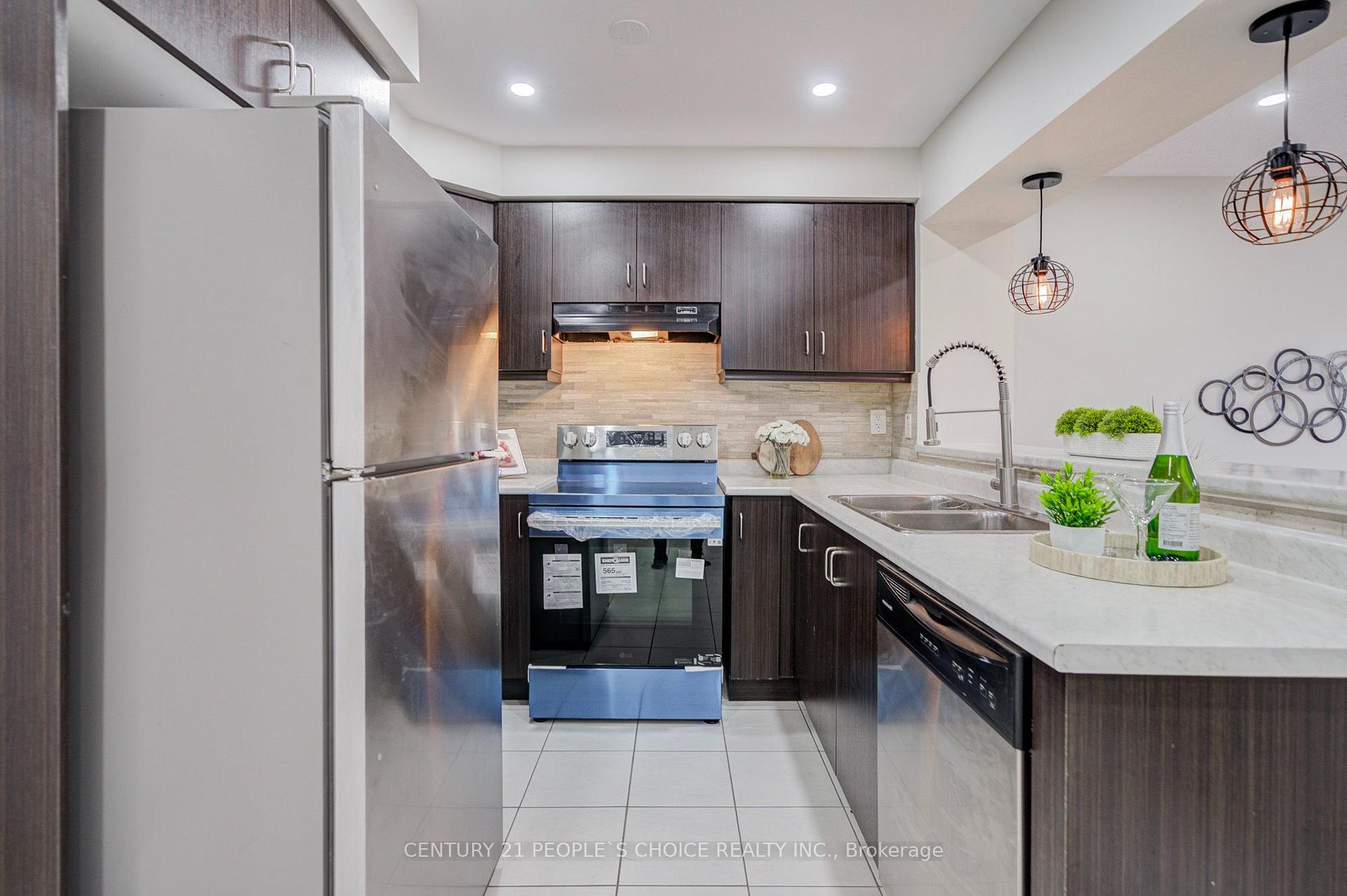 Photo 23 of 22 Quillberry Close, Brampton, Northwest Brampton — HOMEH