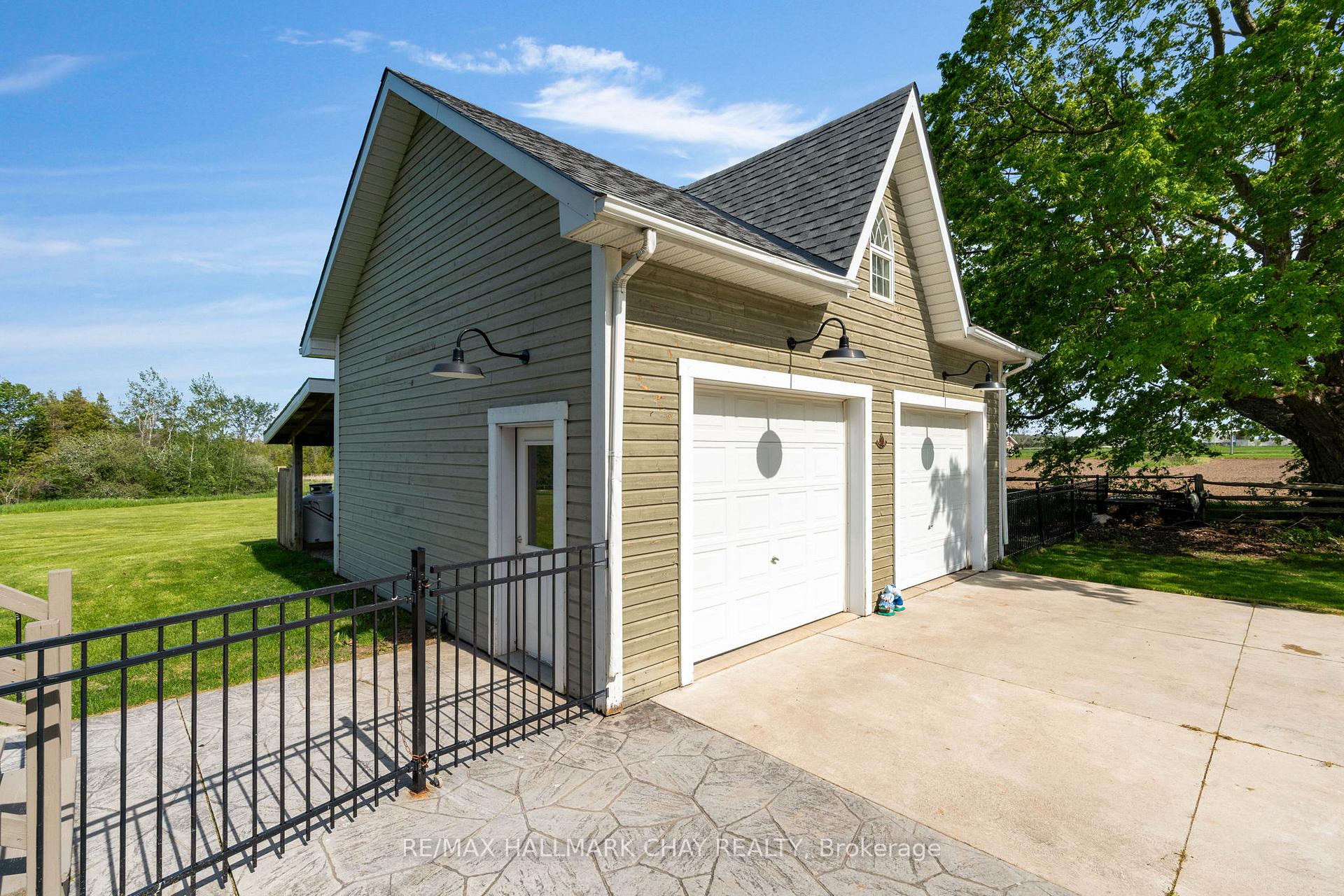 Photo 42 of 1595 County 42 Road, Clearview, Rural Clearview — HOMEH