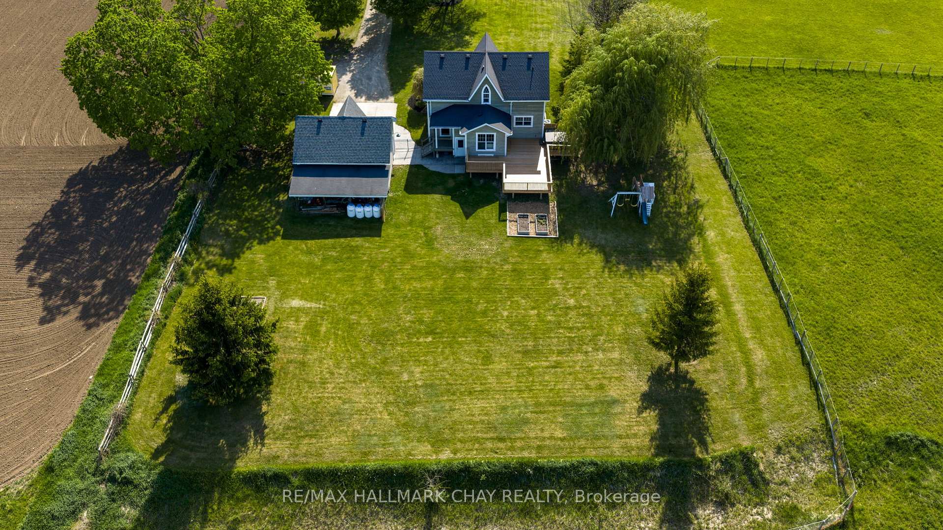 Photo 46 of 1595 County 42 Road, Clearview, Rural Clearview — HOMEH