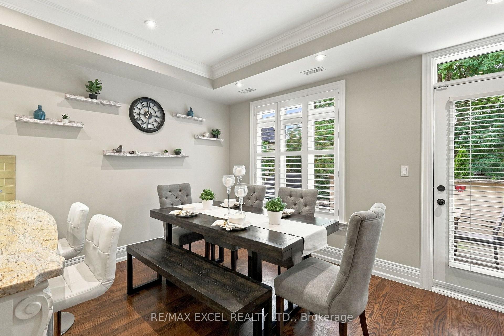 Photo 11 of 3004 Bayview Avenue, North York, Willowdale East — HOMEH