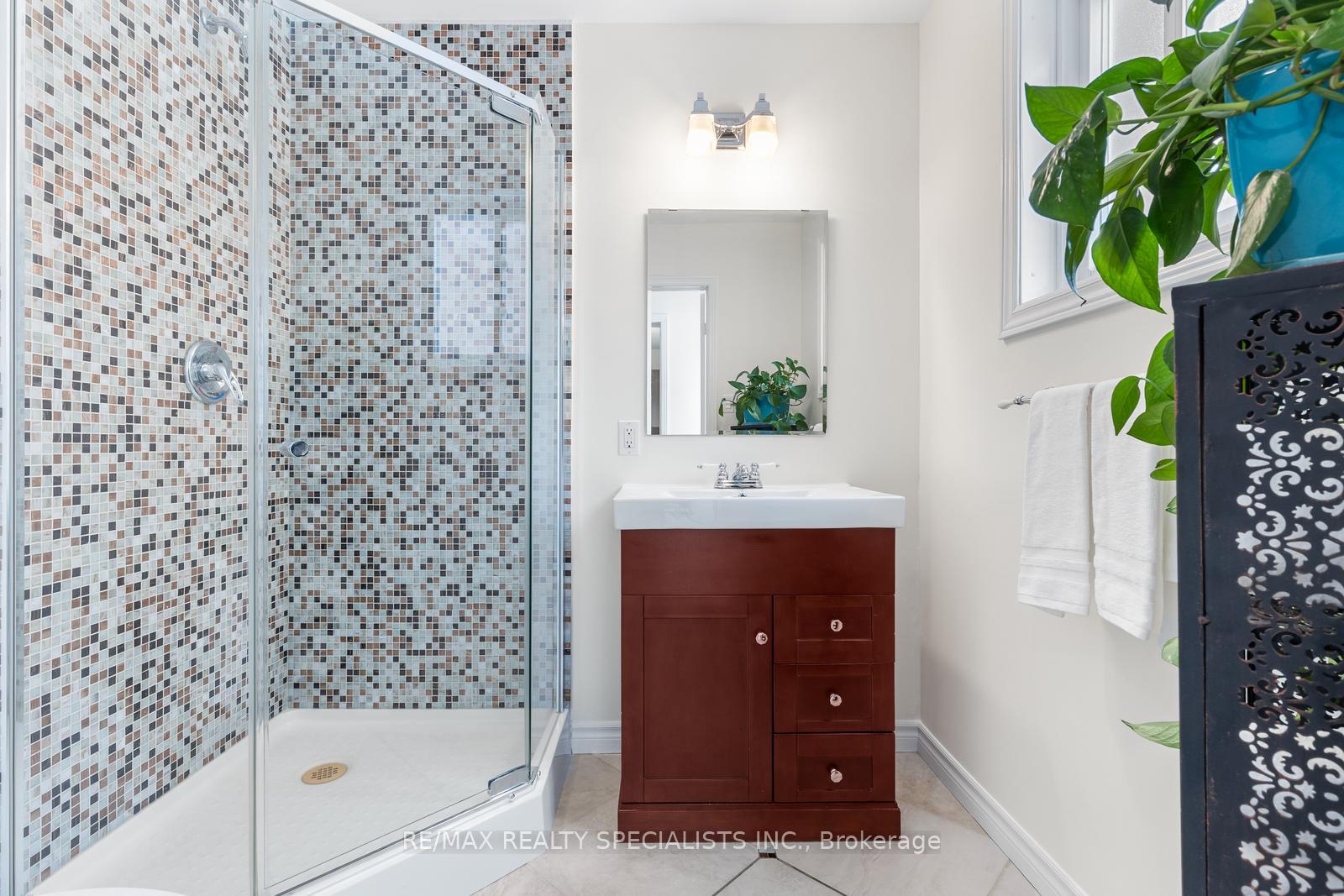 Photo 27 of 100 Princeton Terrace, Brampton, Northgate — HOMEH