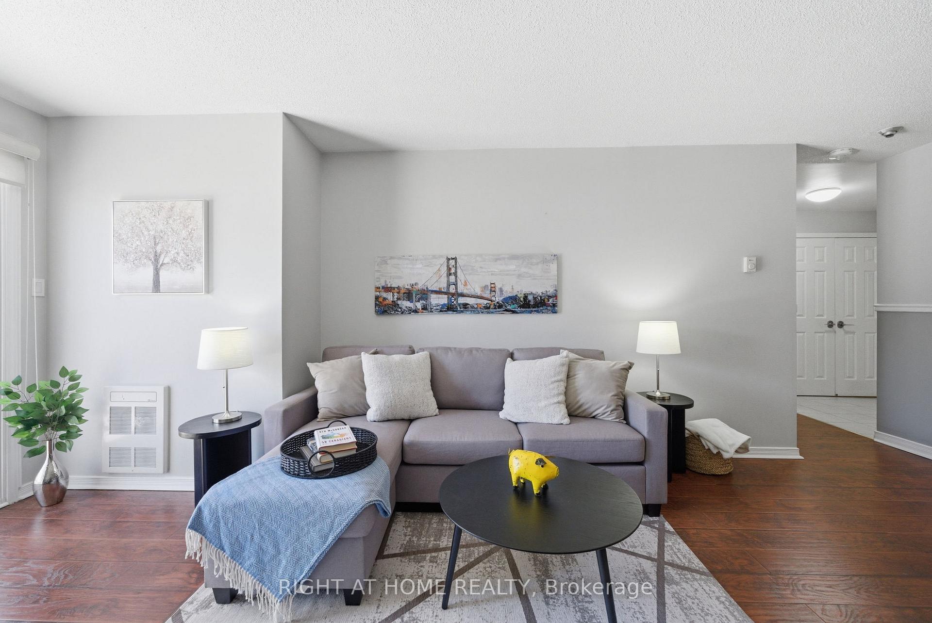 Photo 8 of Unit 102, 91 Aspen Springs Drive, Clarington, Bowmanville — HOMEH