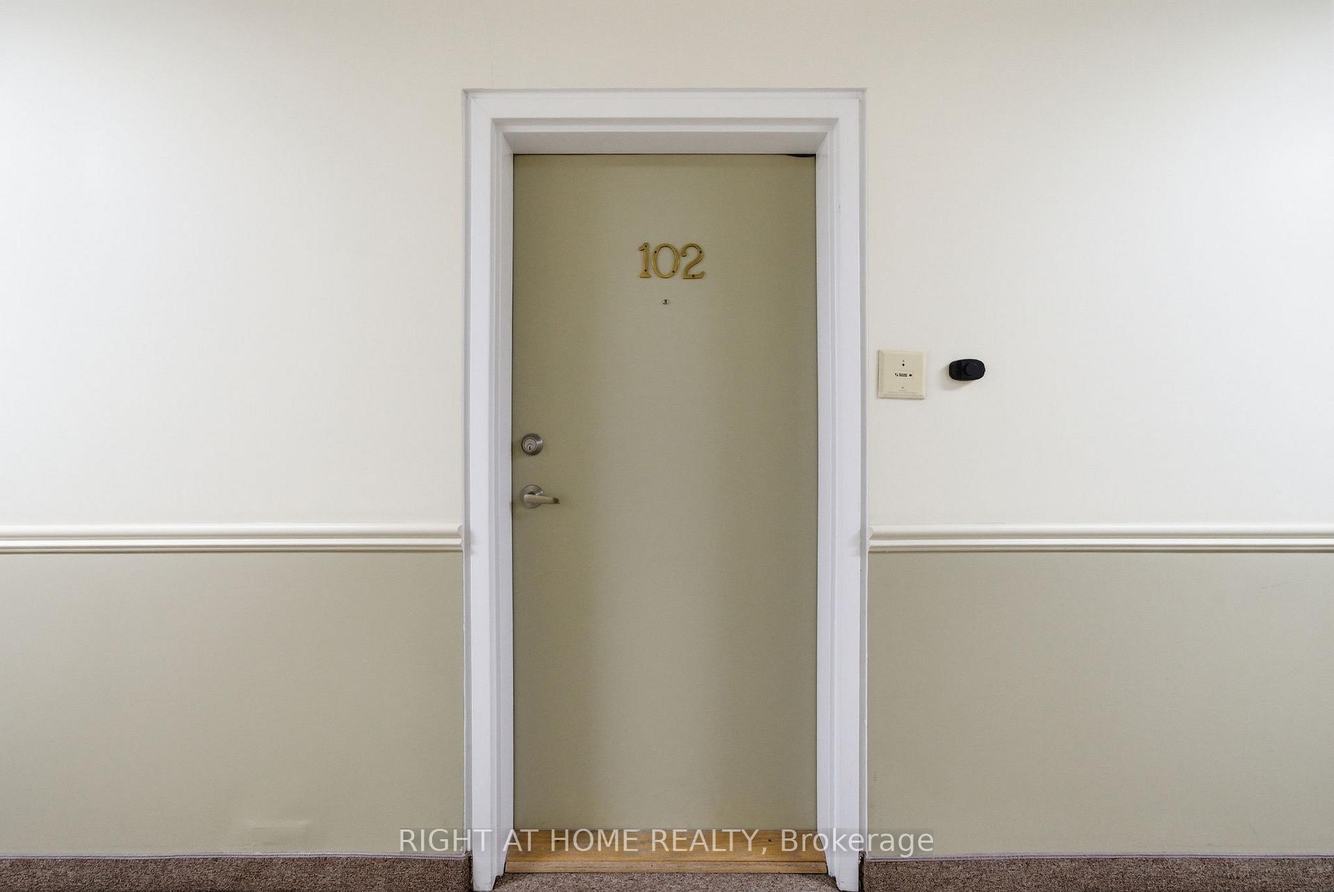 Photo 17 of Unit 102, 91 Aspen Springs Drive, Clarington, Bowmanville — HOMEH