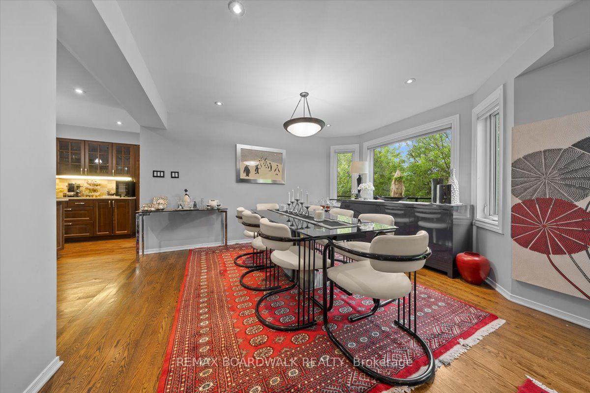 Photo 11 of 24 Hackett Street, Ottawa, Hunt Club Woods — HOMEH