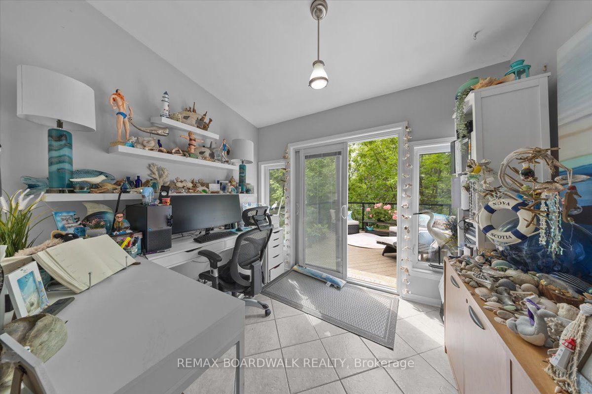 Photo 19 of 24 Hackett Street, Ottawa, Hunt Club Woods — HOMEH