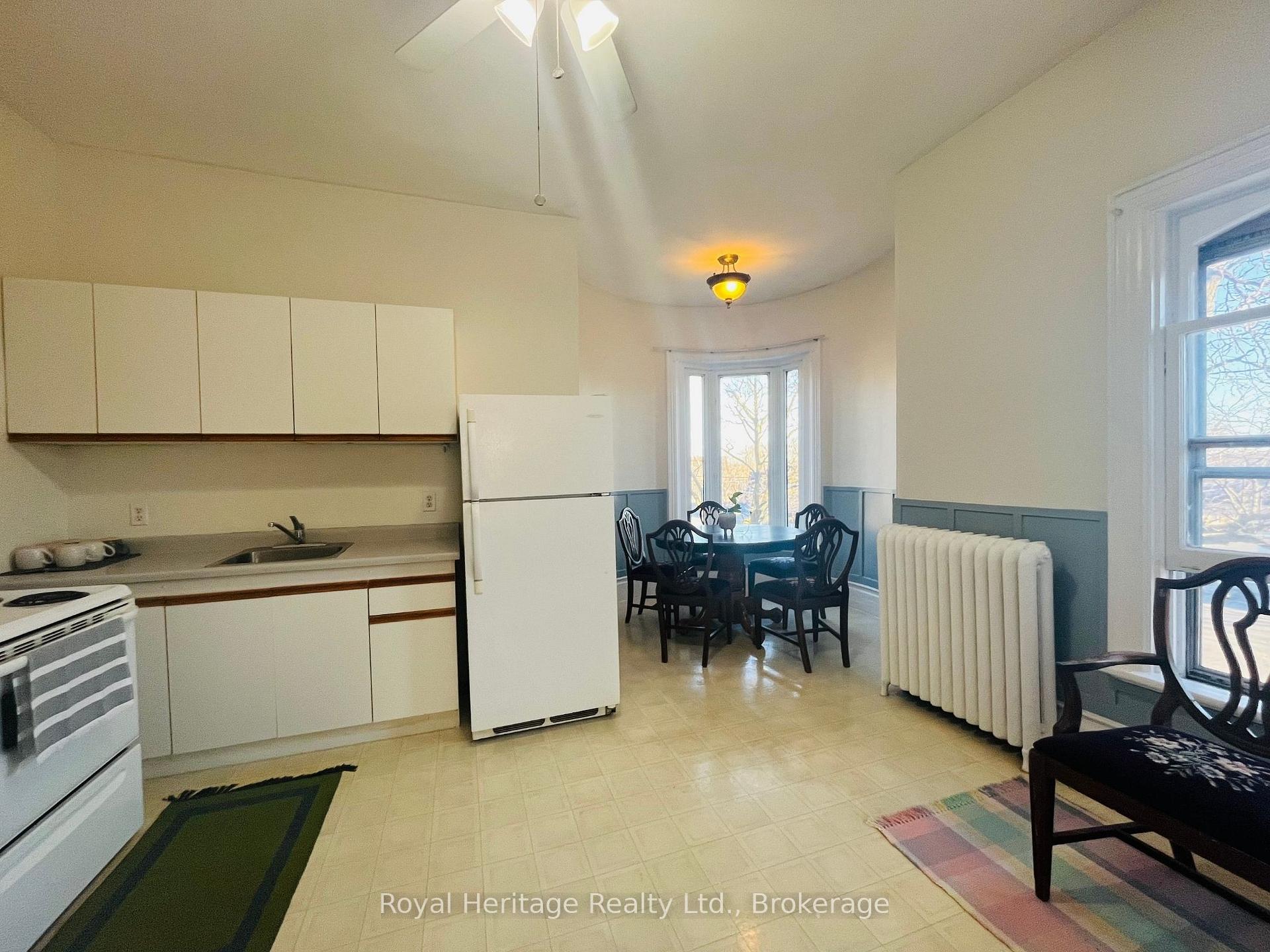 Photo 7 of Unit 3, 80 Bridge Street W, Belleville, Belleville Ward — HOMEH