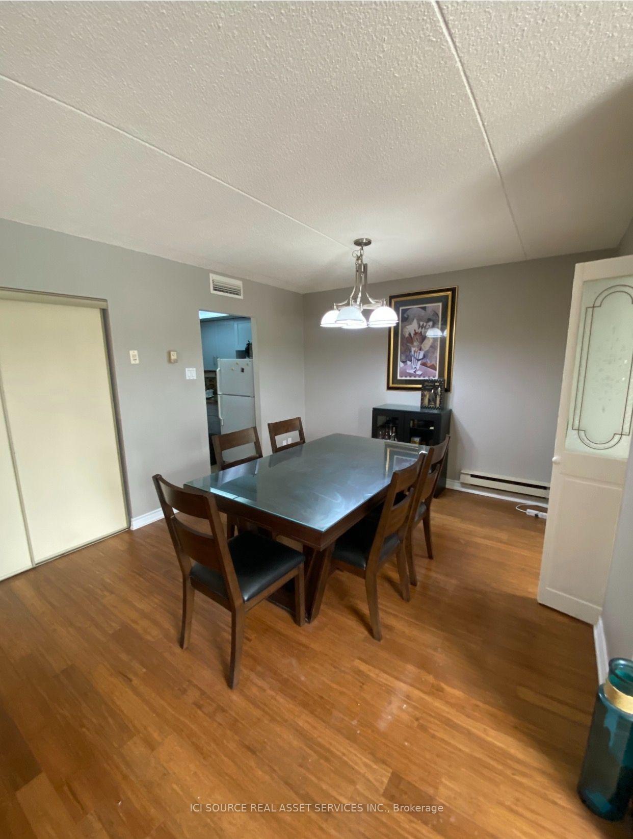 Photo 7 of Unit 204, 249 Major Mackenzie Drive E, Richmond Hill, Harding — HOMEH