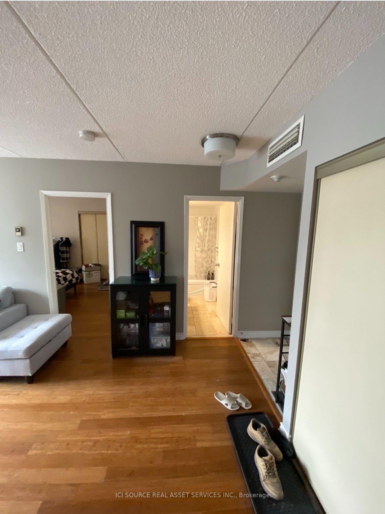 Photo 9 of Unit 204, 249 Major Mackenzie Drive E, Richmond Hill, Harding — HOMEH