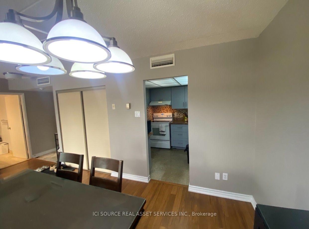 Photo 13 of Unit 204, 249 Major Mackenzie Drive E, Richmond Hill, Harding — HOMEH
