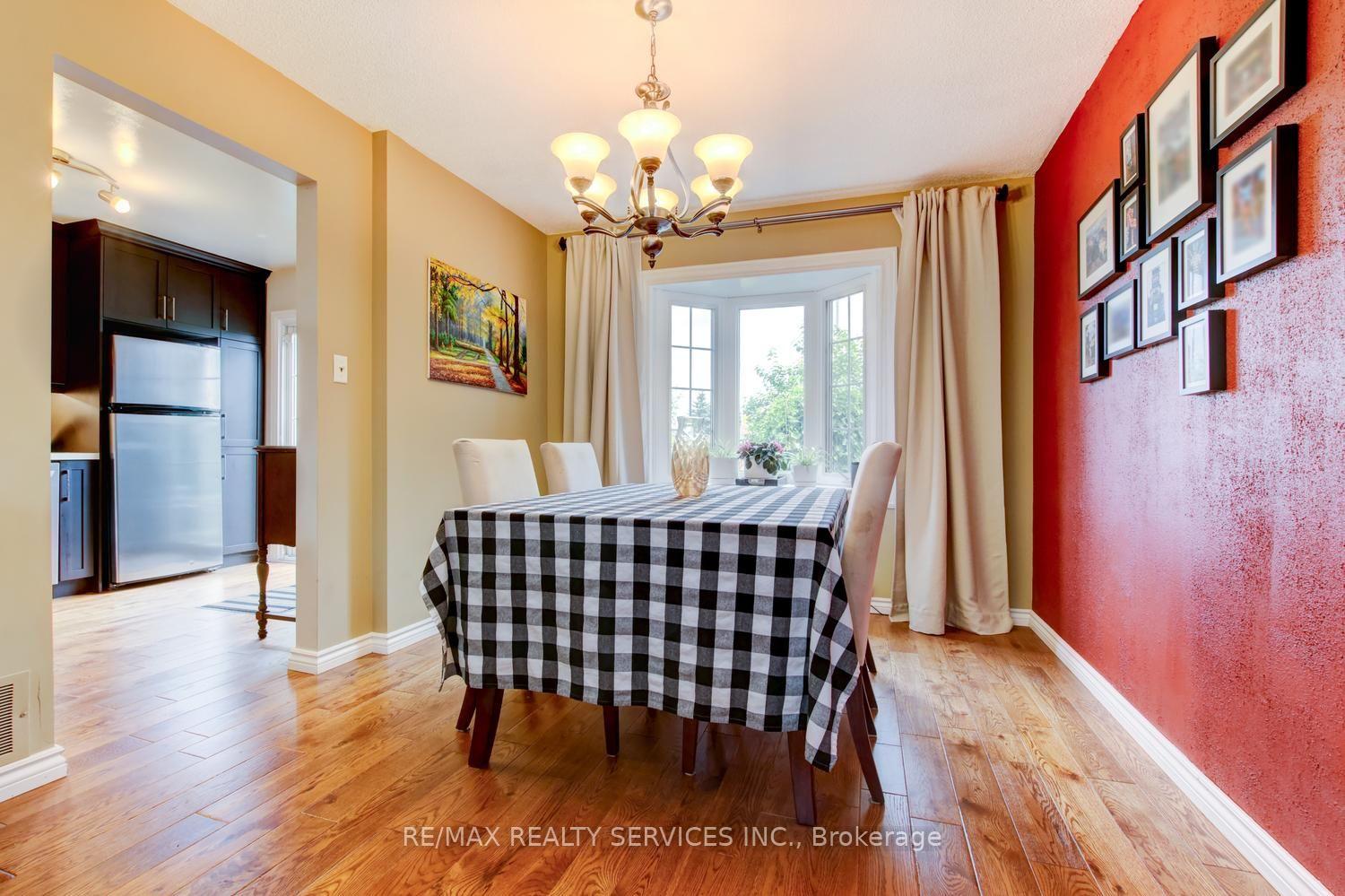 Photo 9 of 16 Cavalier Court, Brampton, Madoc — HOMEH