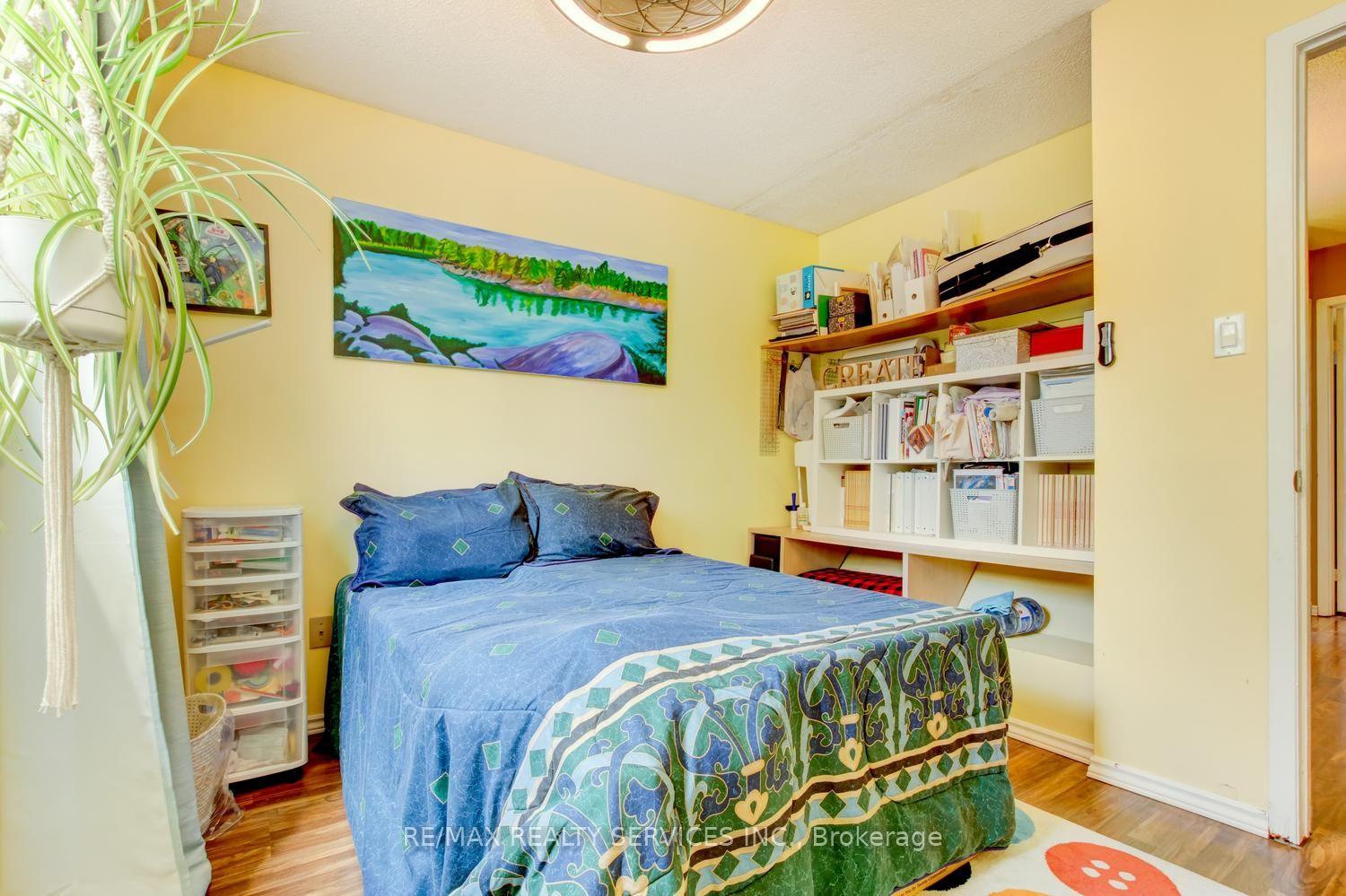 Photo 27 of 16 Cavalier Court, Brampton, Madoc — HOMEH