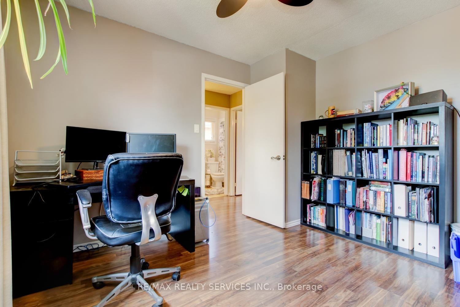 Photo 29 of 16 Cavalier Court, Brampton, Madoc — HOMEH