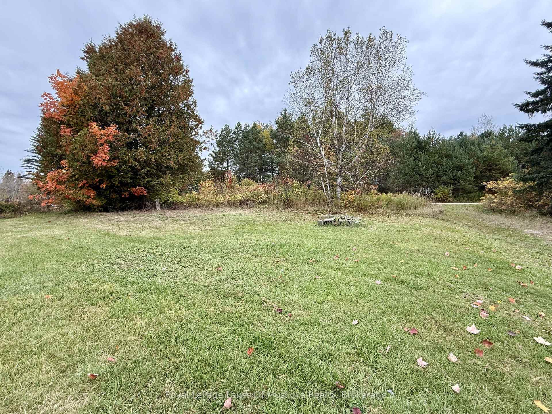 Photo 22 of 104 Ontario Street, Burk's Falls — HOMEH