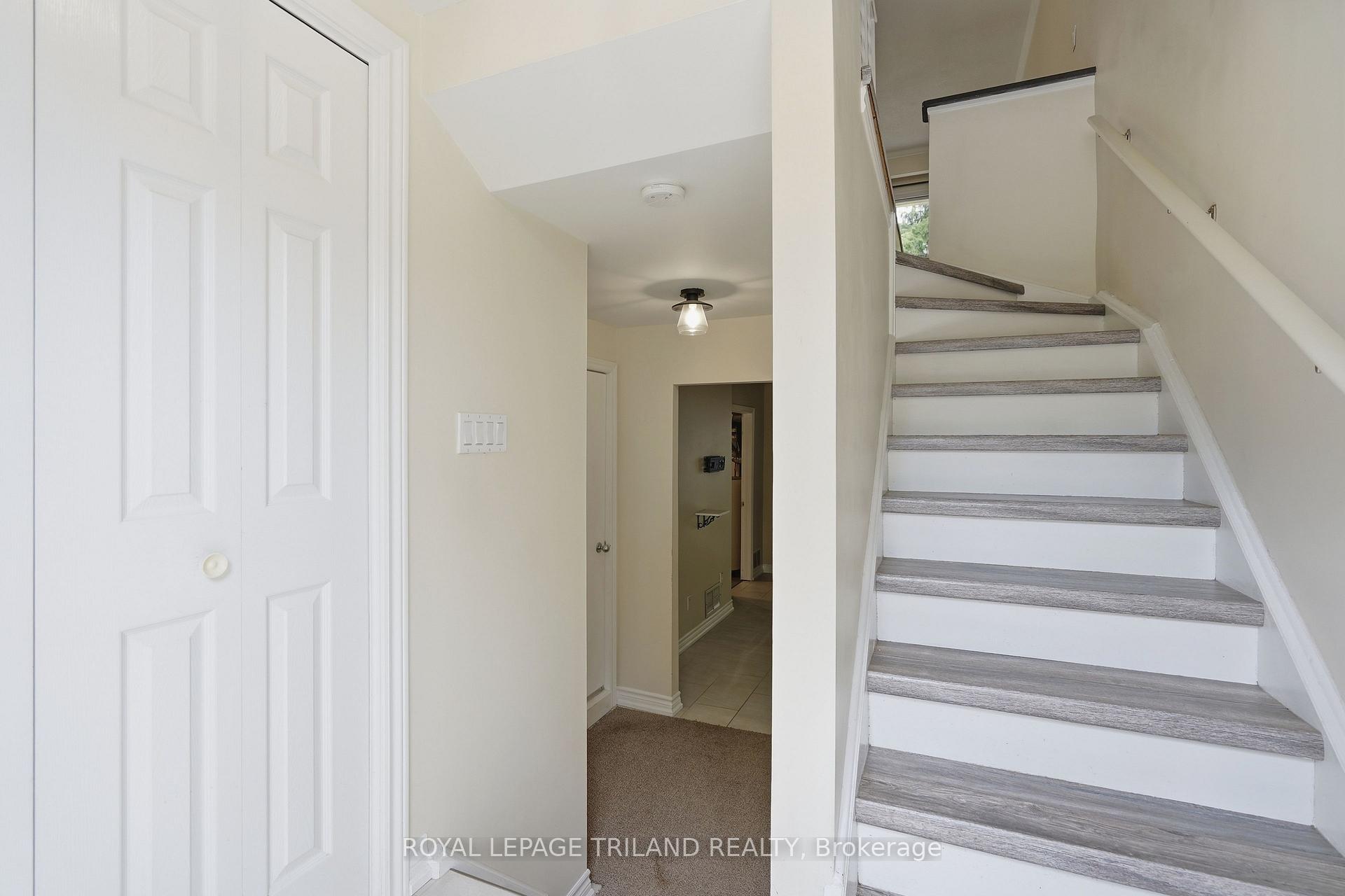 Photo 3 of Unit 84, 900 Pond View Road, London, South T — HOMEH