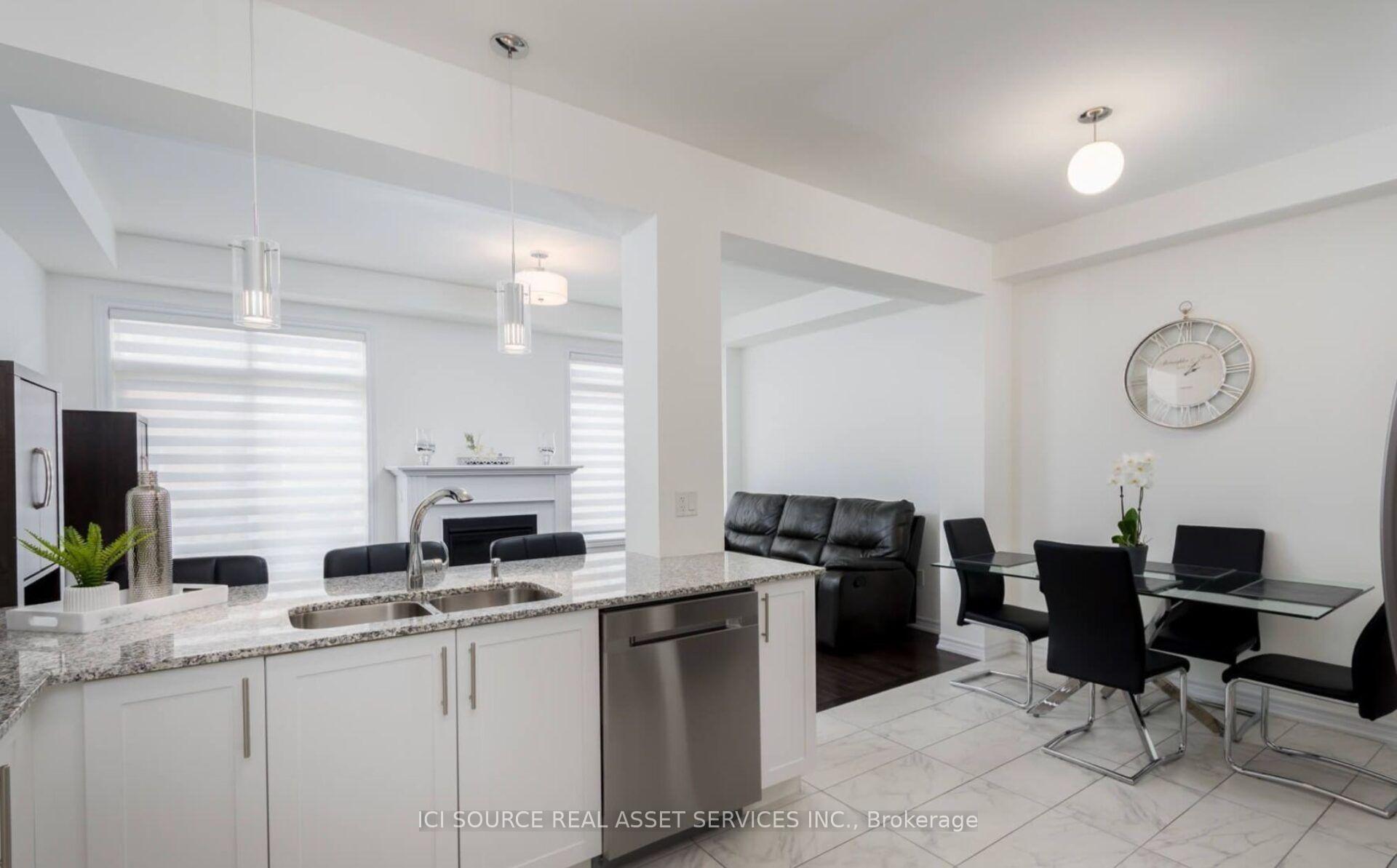 Photo 5 of 137 Allegranza Avenue, Vaughan, Vellore Village — HOMEH