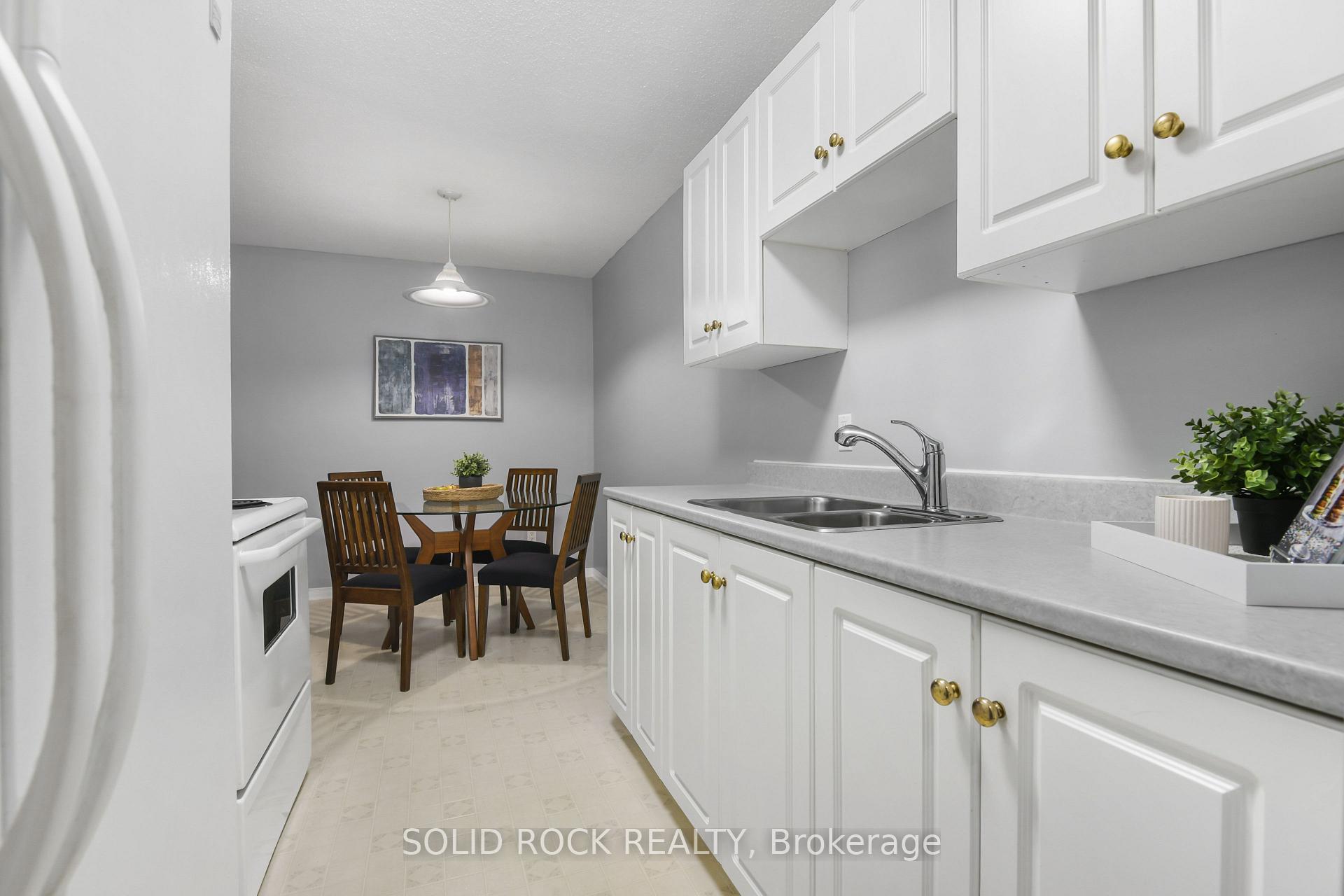 Photo 10 of Unit 207, 190 Elgin Street W, Arnprior, Arnprior — HOMEH